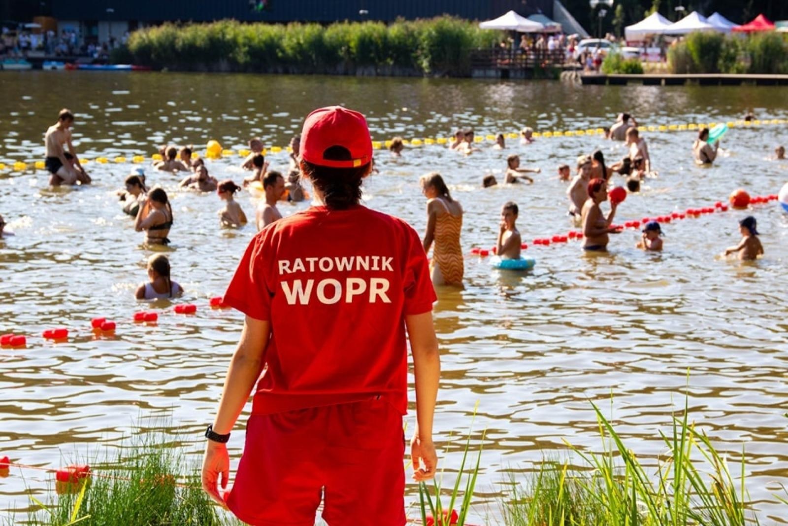 Zdjęcie w galerii na portalu naszraciborz.pl: Moc atrakcji na otwarcie wodzisławskiego Balatonu [FOTO] wiadomości z regionu