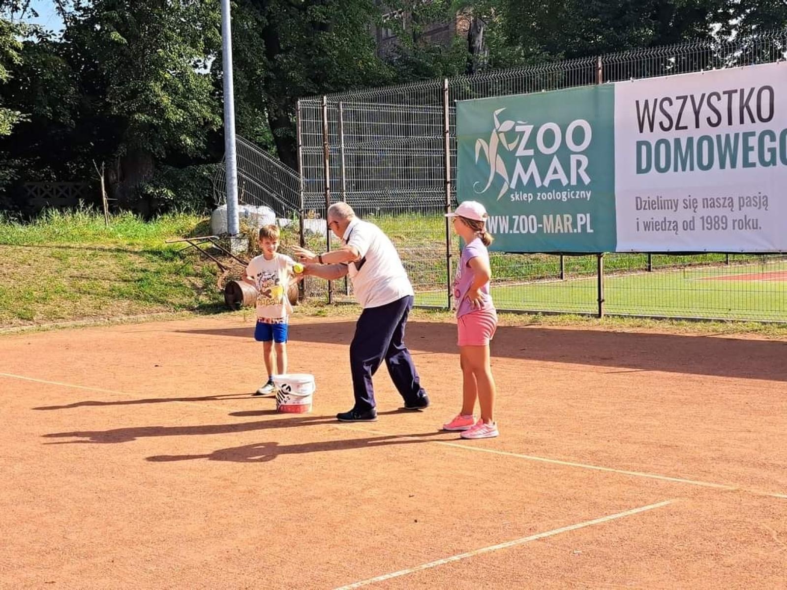 Zdjęcie w galerii na portalu naszraciborz.pl: Relacja z warsztatów tenisowych dla dzieci i młodzieży  wiadomości z regionu
