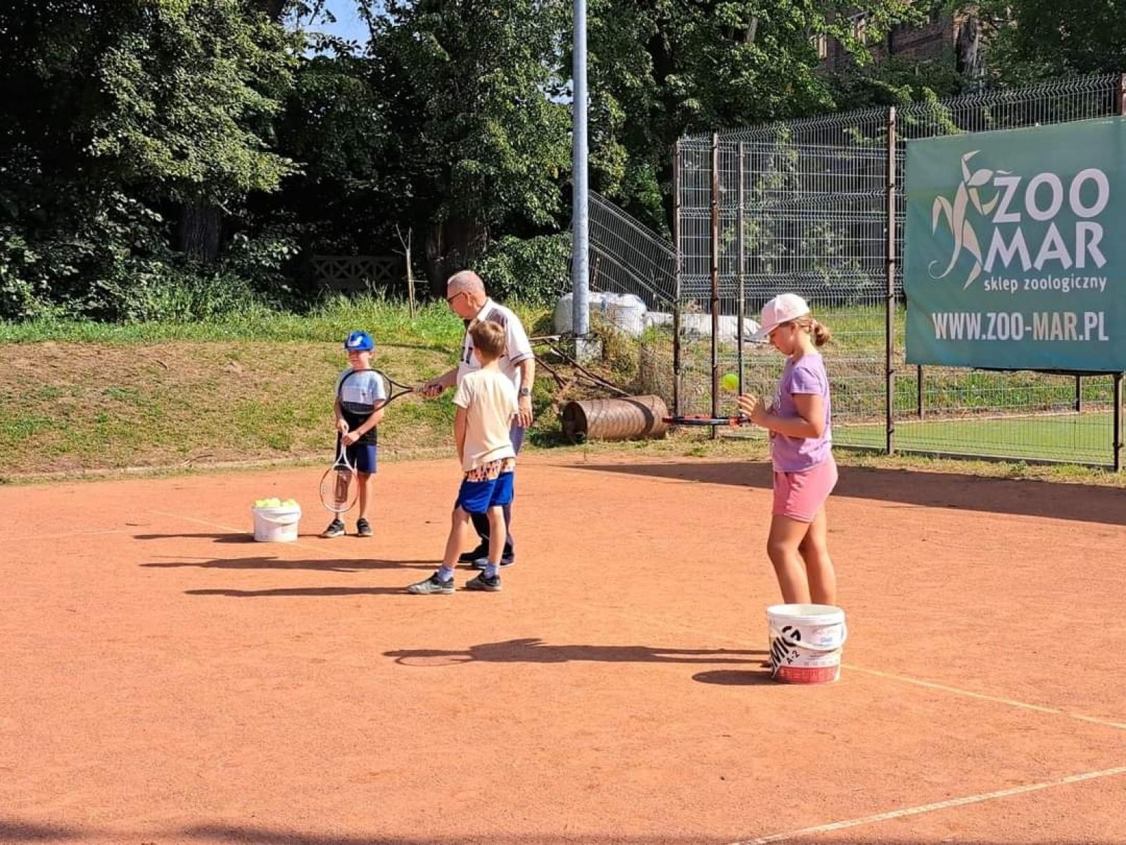 Zdjęcie w galerii na portalu naszraciborz.pl: Relacja z warsztatów tenisowych dla dzieci i młodzieży  wiadomości z regionu