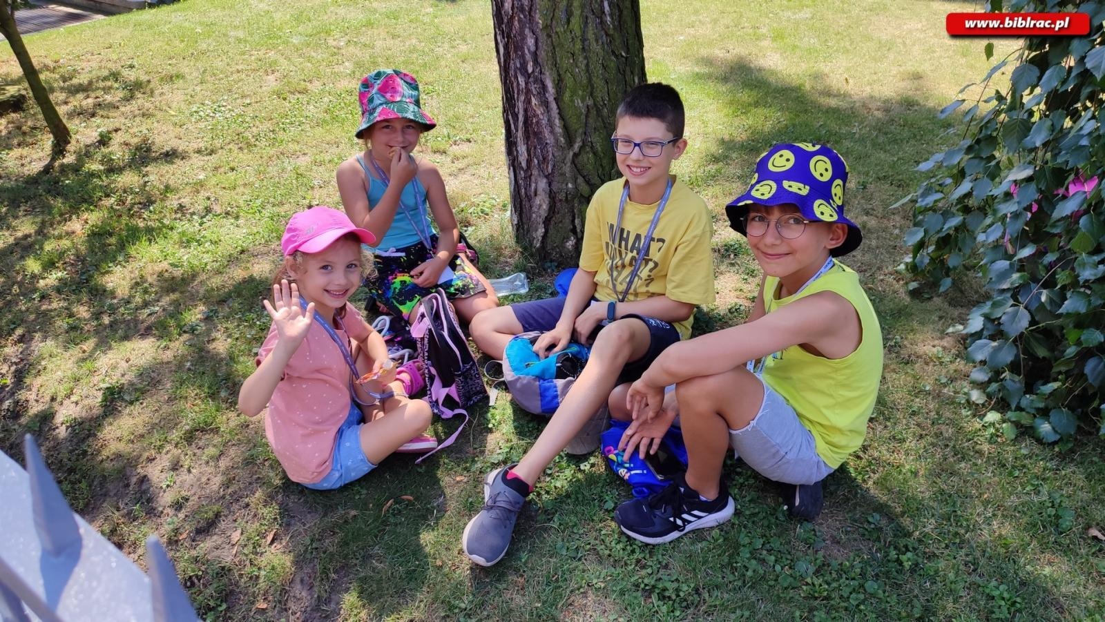 Zdjęcie w galerii na portalu naszraciborz.pl: Podróż do dawnej kopalni podczas Lata z Biblioteką wiadomości z regionu