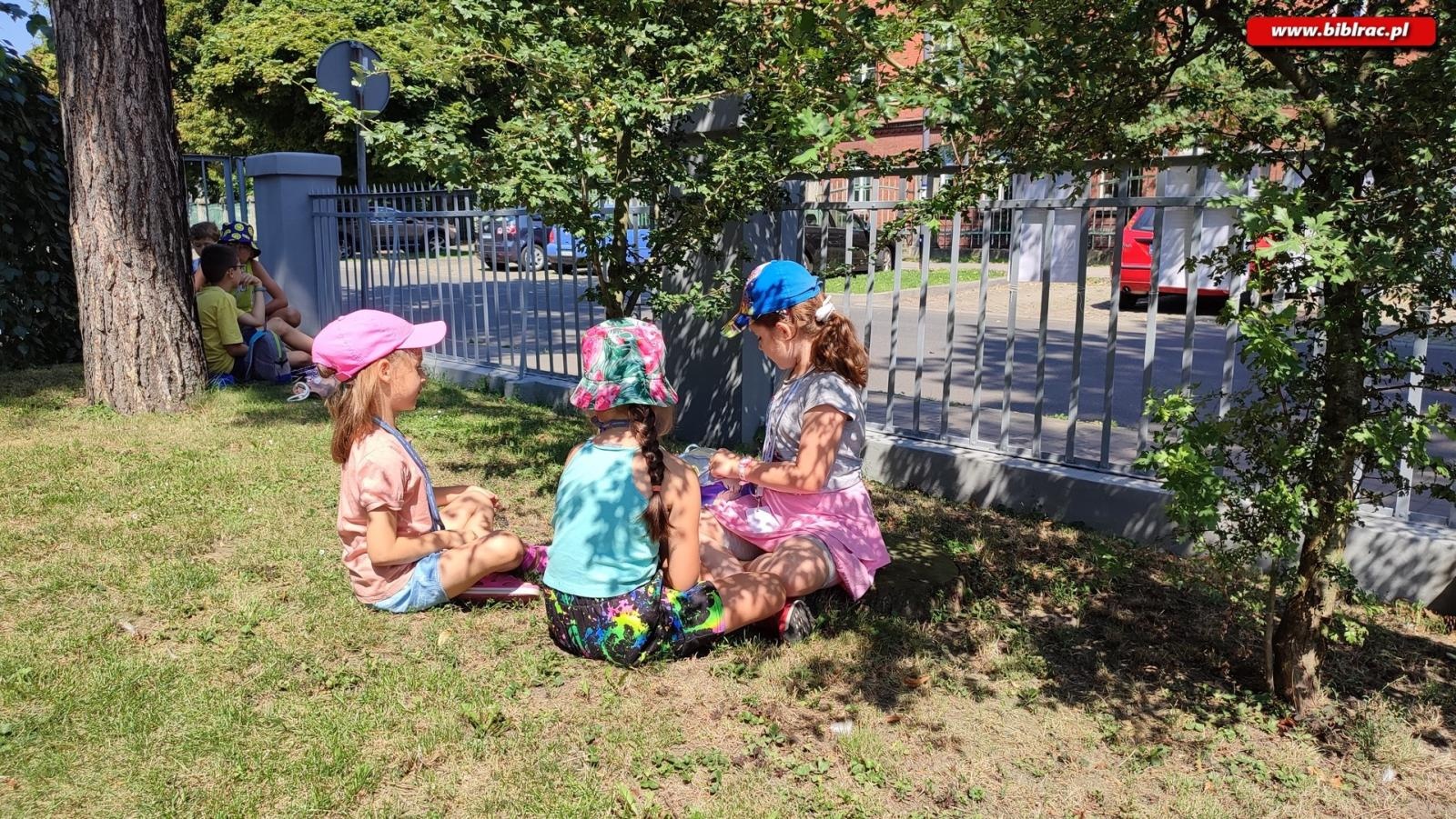 Zdjęcie w galerii na portalu naszraciborz.pl: Podróż do dawnej kopalni podczas Lata z Biblioteką wiadomości z regionu