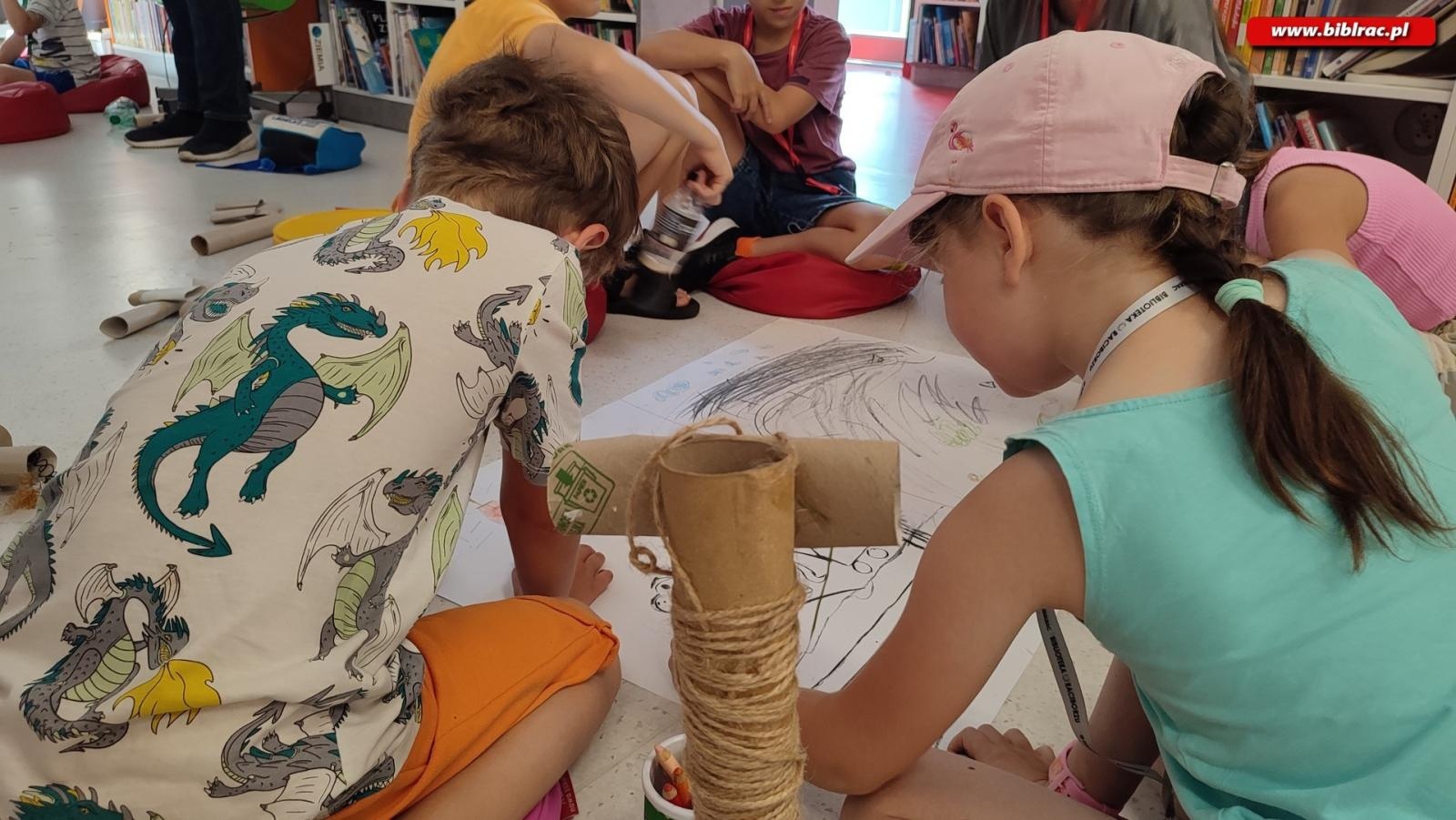 Zdjęcie w galerii na portalu naszraciborz.pl: Podróż do dawnej kopalni podczas Lata z Biblioteką wiadomości z regionu