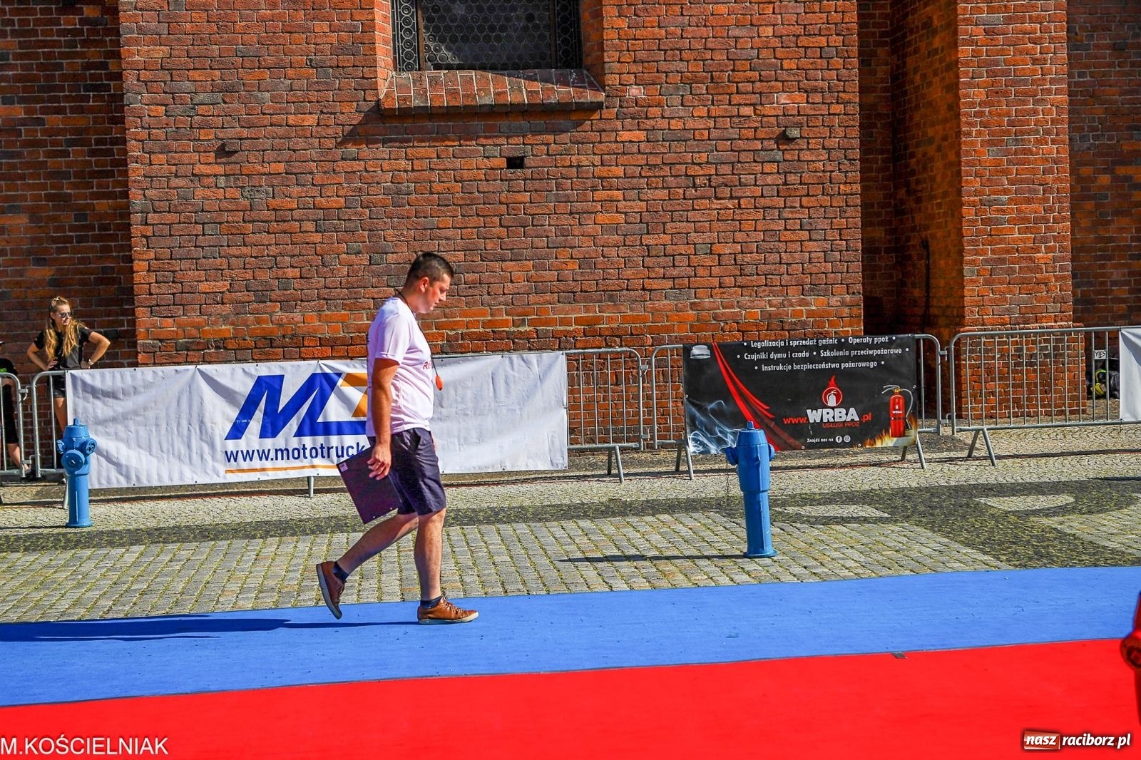 Zdjęcie w galerii na portalu naszraciborz.pl: Toughest Firefighter Racibórz - strażacka rywalizacja na pl. Dominikańskim [FOTO i WIDEO] wiadomości z regionu