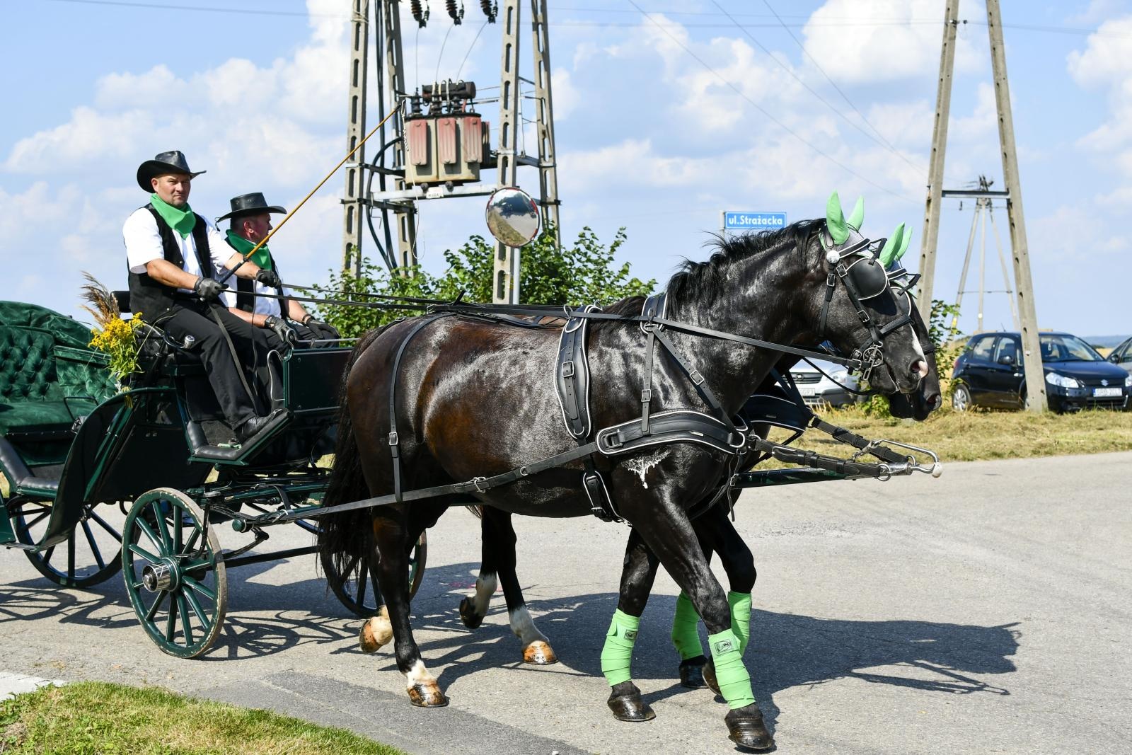 Zdjęcie w galerii na portalu naszraciborz.pl: W Łańcach odbyły się dożynki. Pierwsze w powiecie [FOTO i WIDEO] wiadomości z regionu