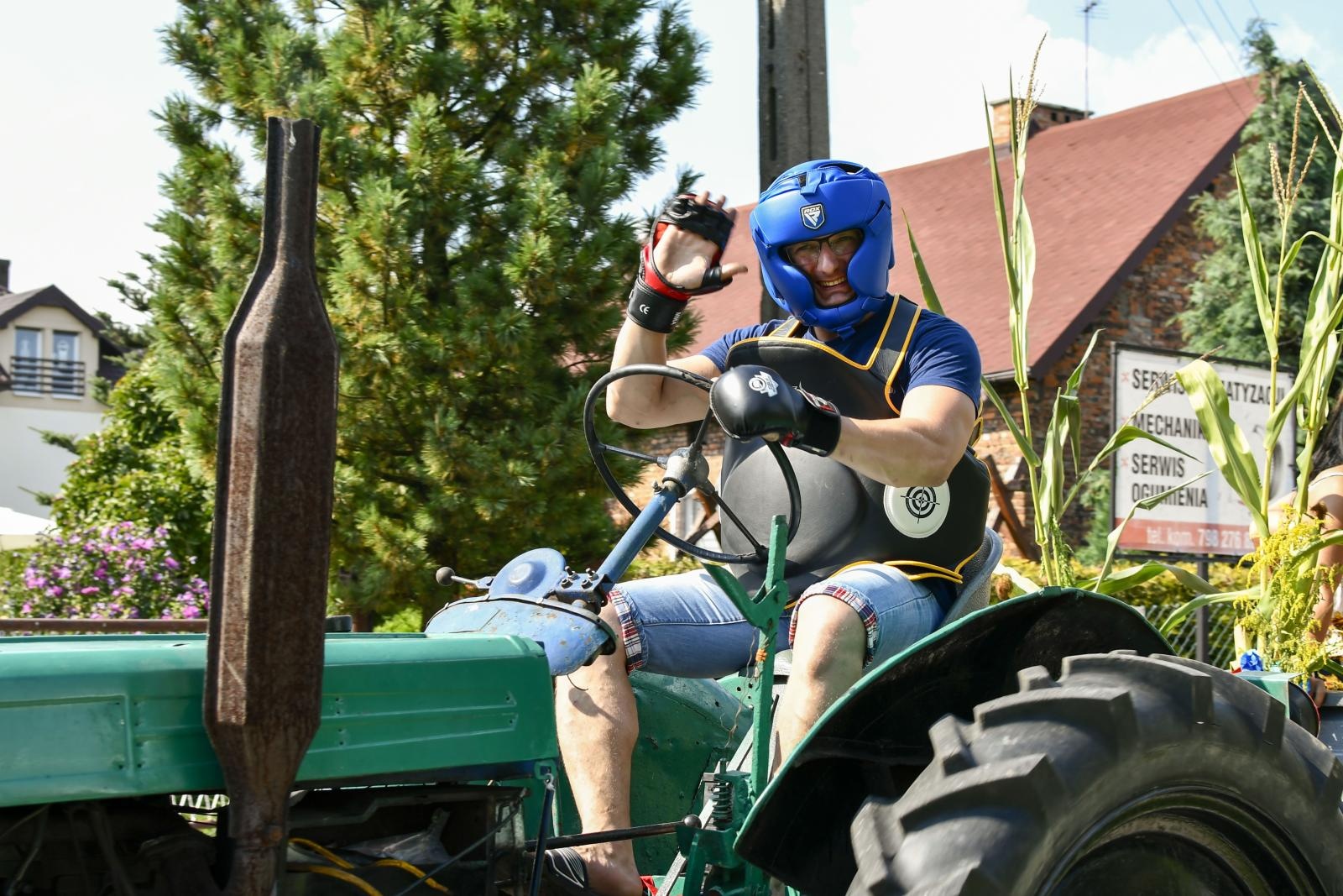 Zdjęcie w galerii na portalu naszraciborz.pl: W Łańcach odbyły się dożynki. Pierwsze w powiecie [FOTO i WIDEO] wiadomości z regionu