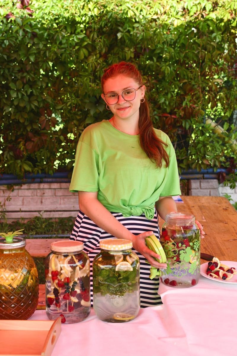 Zdjęcie w galerii na portalu naszraciborz.pl: Plejada gwiazd na festynie w Brzeziu [FOTO i WIDEO] wiadomości z regionu