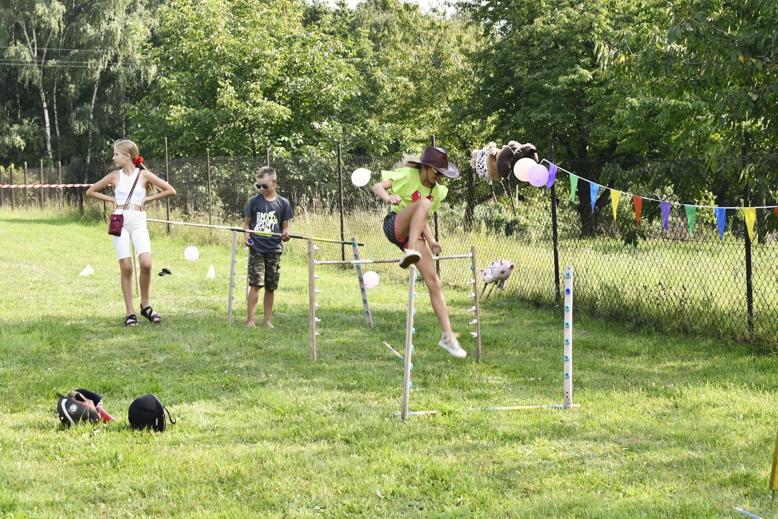 Zdjęcie w galerii na portalu naszraciborz.pl: Plejada gwiazd na festynie w Brzeziu [FOTO i WIDEO] wiadomości z regionu