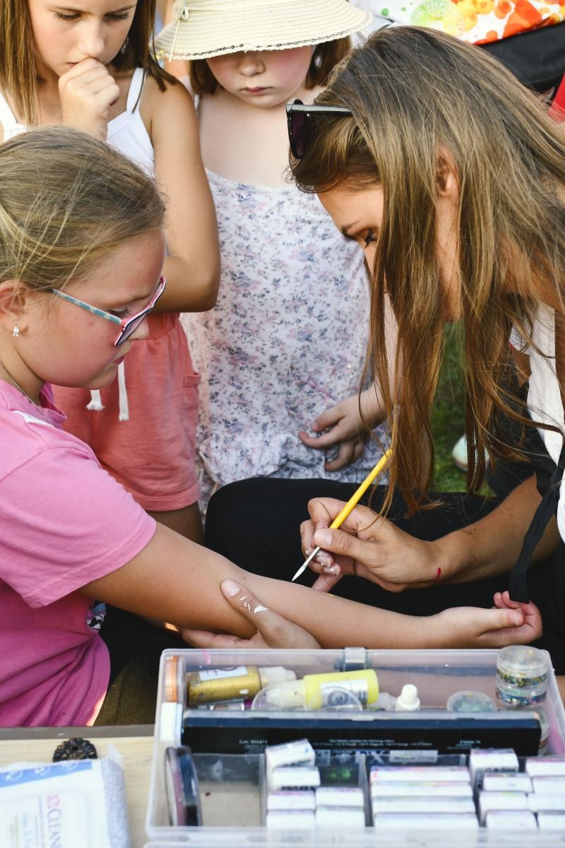 Zdjęcie w galerii na portalu naszraciborz.pl: Plejada gwiazd na festynie w Brzeziu [FOTO i WIDEO] wiadomości z regionu