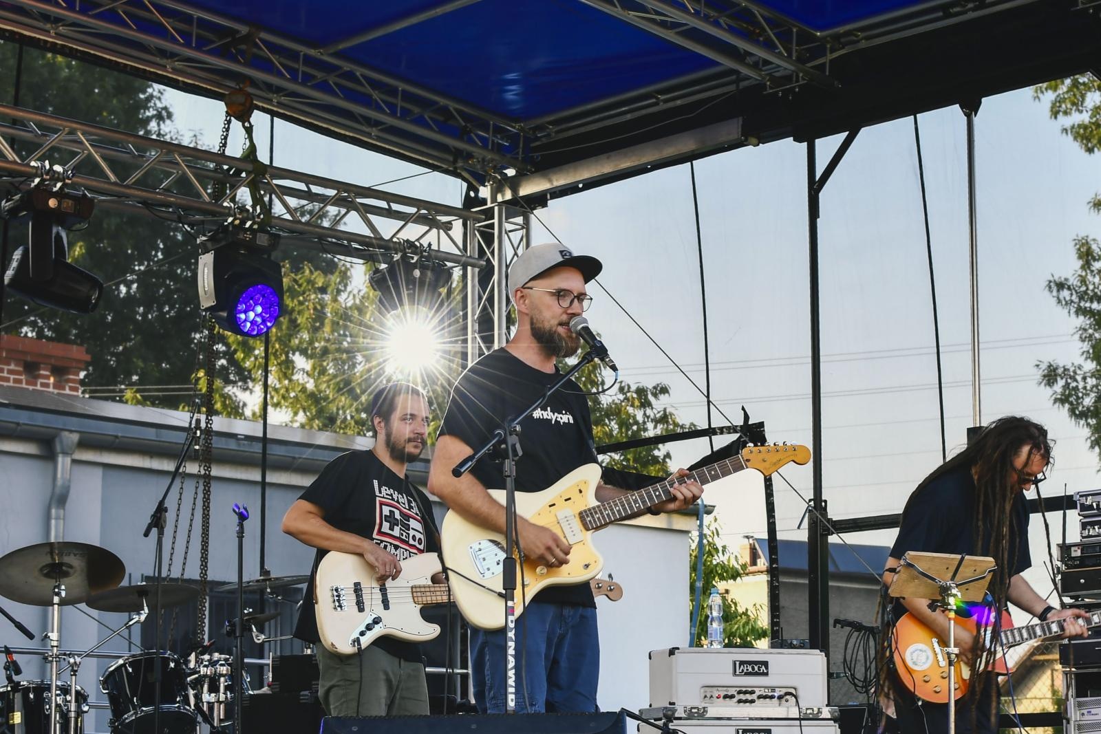 Zdjęcie w galerii na portalu naszraciborz.pl: Plejada gwiazd na festynie w Brzeziu [FOTO i WIDEO] wiadomości z regionu
