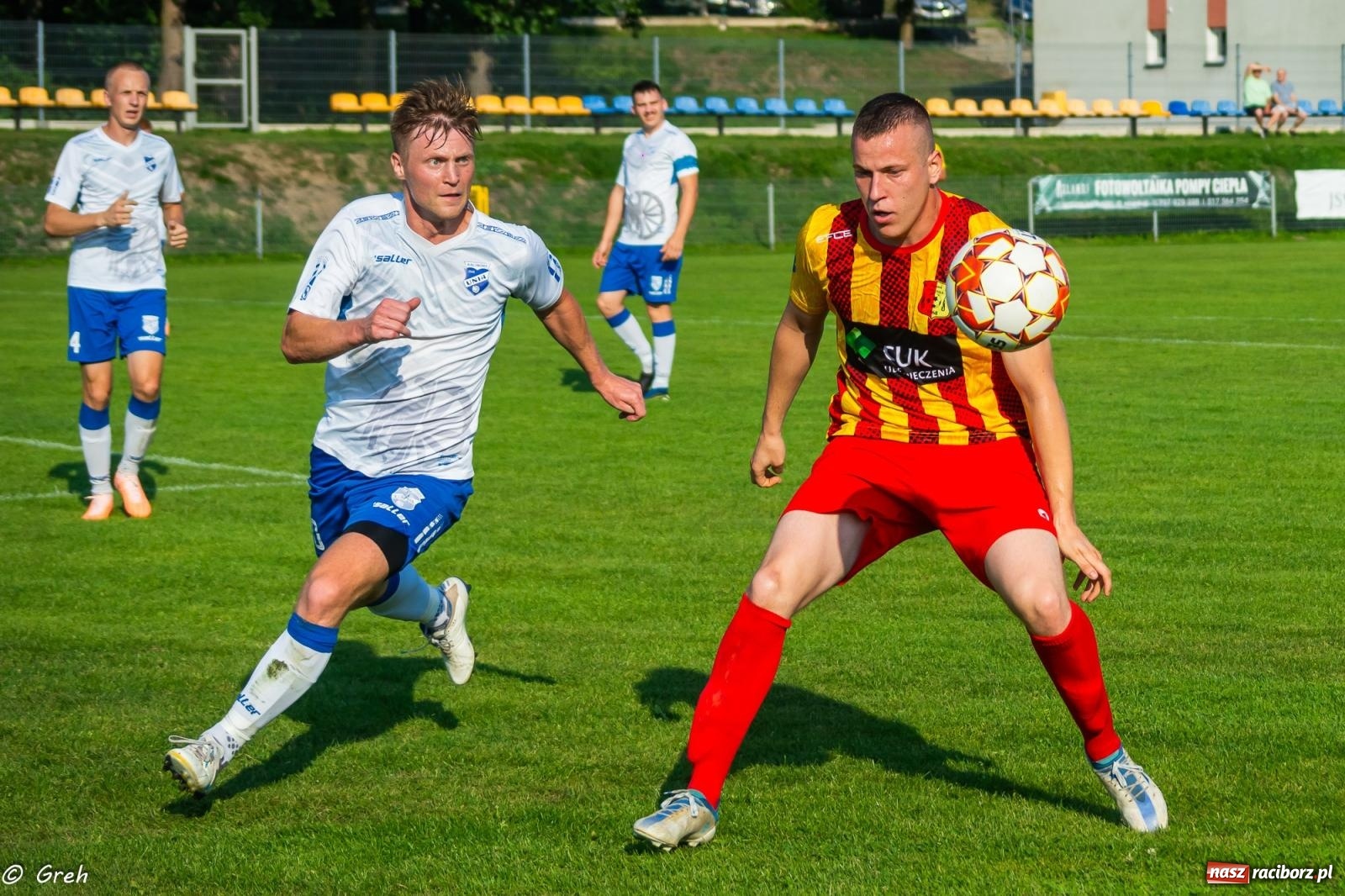 Zdjęcie w galerii na portalu naszraciborz.pl: Płomień z Połomi pochłonął Racibórz. Kolejny mecz Unii bez punktów [FOTO] wiadomości z regionu