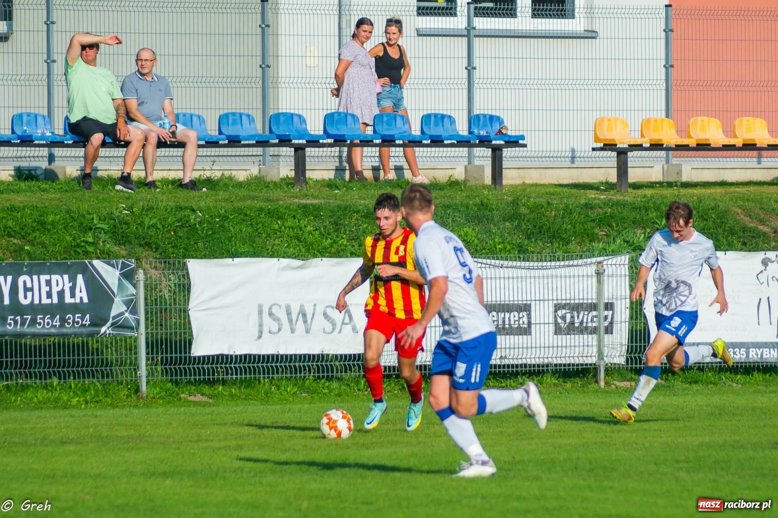 Zdjęcie w galerii na portalu naszraciborz.pl: Płomień z Połomi pochłonął Racibórz. Kolejny mecz Unii bez punktów [FOTO] wiadomości z regionu