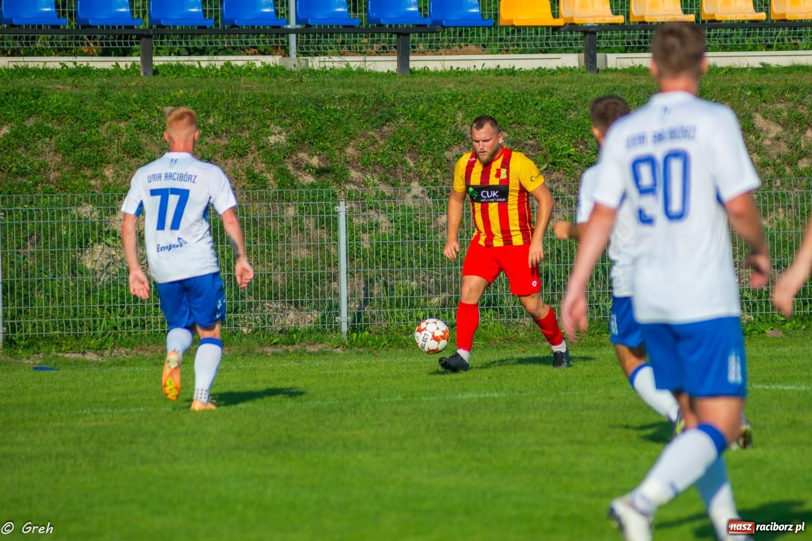 Zdjęcie w galerii na portalu naszraciborz.pl: Płomień z Połomi pochłonął Racibórz. Kolejny mecz Unii bez punktów [FOTO] wiadomości z regionu
