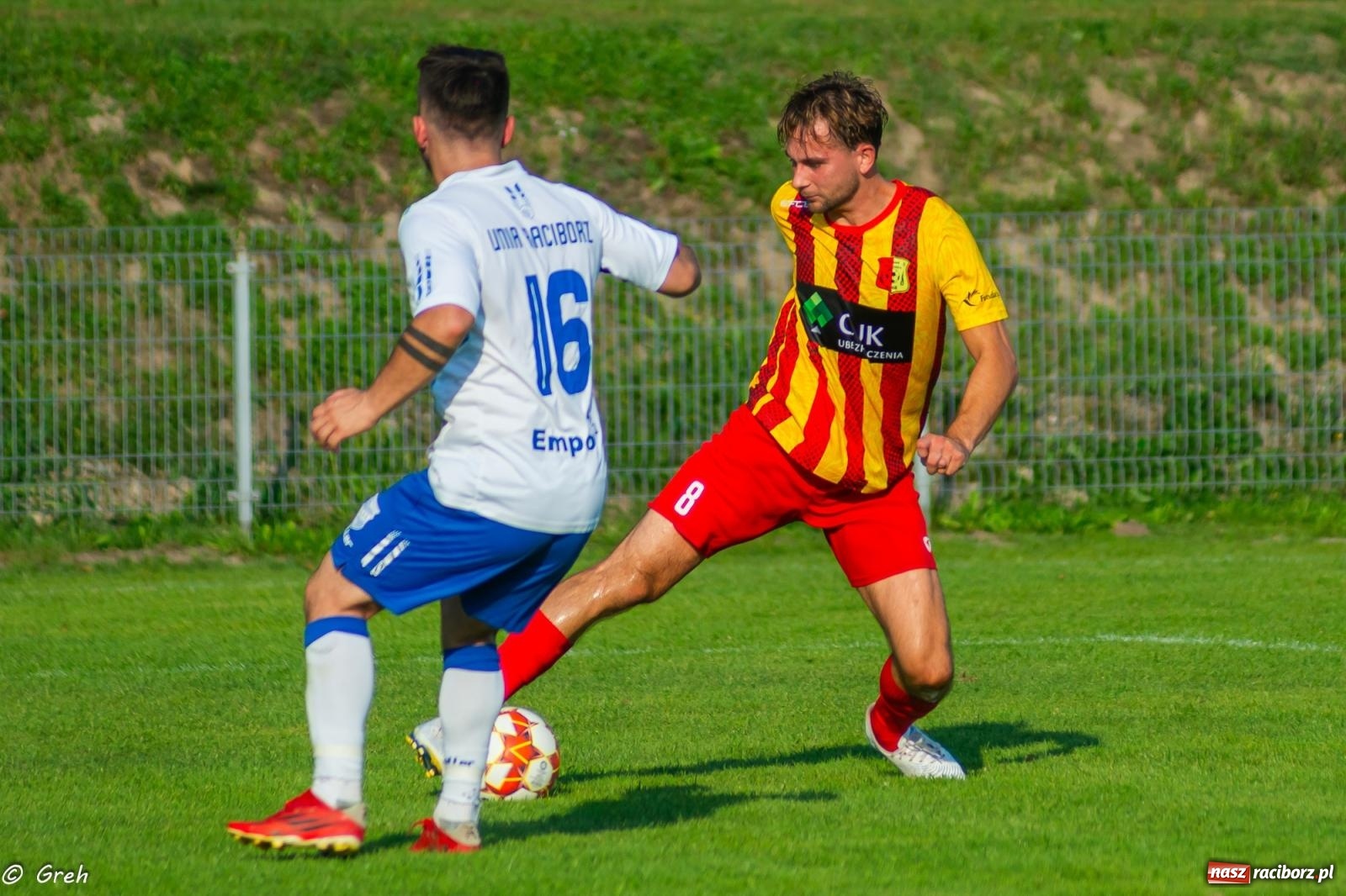 Zdjęcie w galerii na portalu naszraciborz.pl: Płomień z Połomi pochłonął Racibórz. Kolejny mecz Unii bez punktów [FOTO] wiadomości z regionu