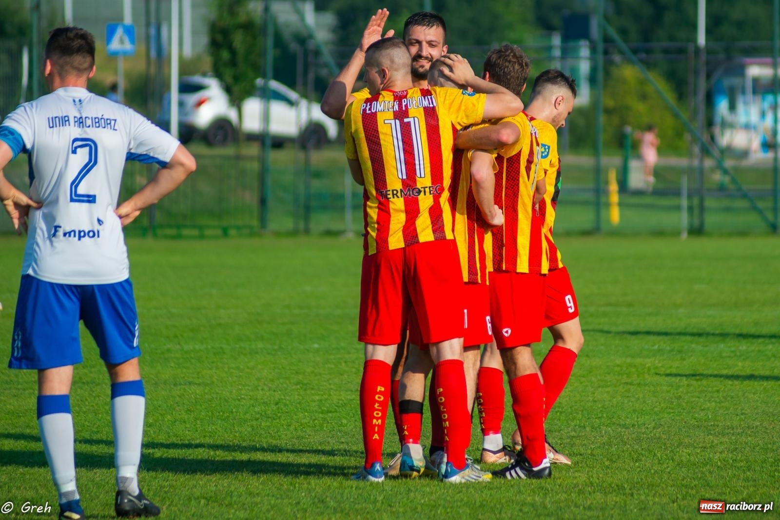 Zdjęcie w galerii na portalu naszraciborz.pl: Płomień z Połomi pochłonął Racibórz. Kolejny mecz Unii bez punktów [FOTO] wiadomości z regionu