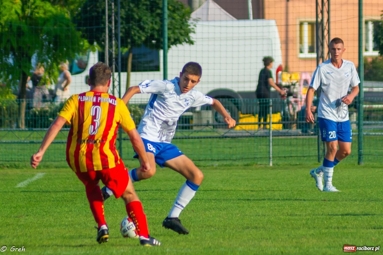 Zdjęcie w galerii na portalu naszraciborz.pl: Płomień z Połomi pochłonął Racibórz. Kolejny mecz Unii bez punktów [FOTO] wiadomości z regionu