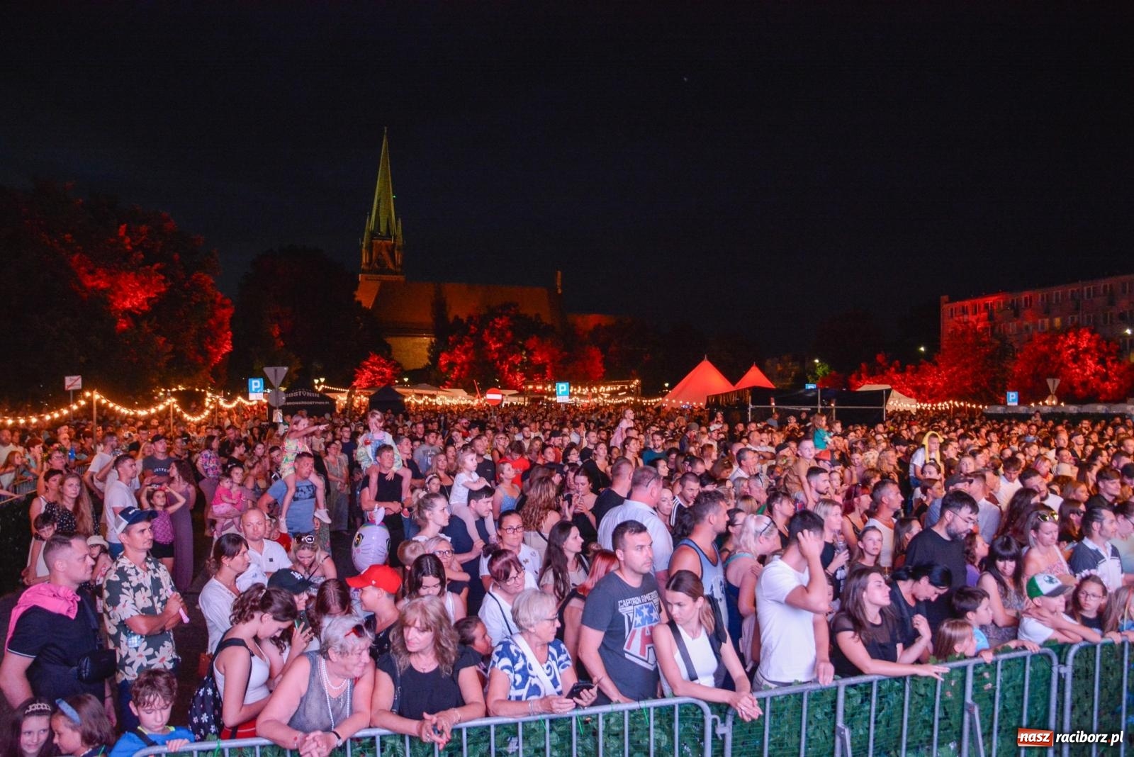 Zdjęcie w galerii na portalu naszraciborz.pl: Vito Bambino. W Raciborzu gram dla swoich [FOTO i WIDEO] wiadomości z regionu
