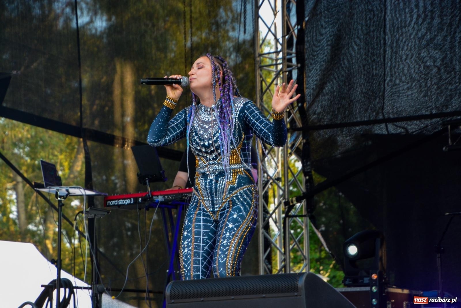 Zdjęcie w galerii na portalu naszraciborz.pl: Malvva, Miętha i jabłonkowe miasteczko [FOTO i WIDEO] wiadomości z regionu