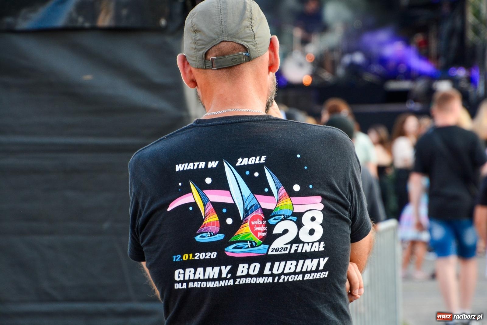 Zdjęcie w galerii na portalu naszraciborz.pl: Malvva, Miętha i jabłonkowe miasteczko [FOTO i WIDEO] wiadomości z regionu