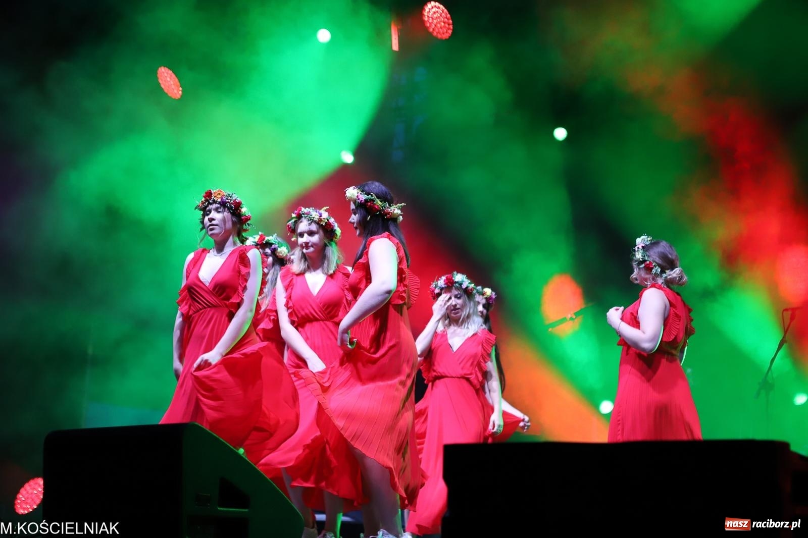 Zdjęcie w galerii na portalu naszraciborz.pl: Malvva, Miętha i jabłonkowe miasteczko [FOTO i WIDEO] wiadomości z regionu