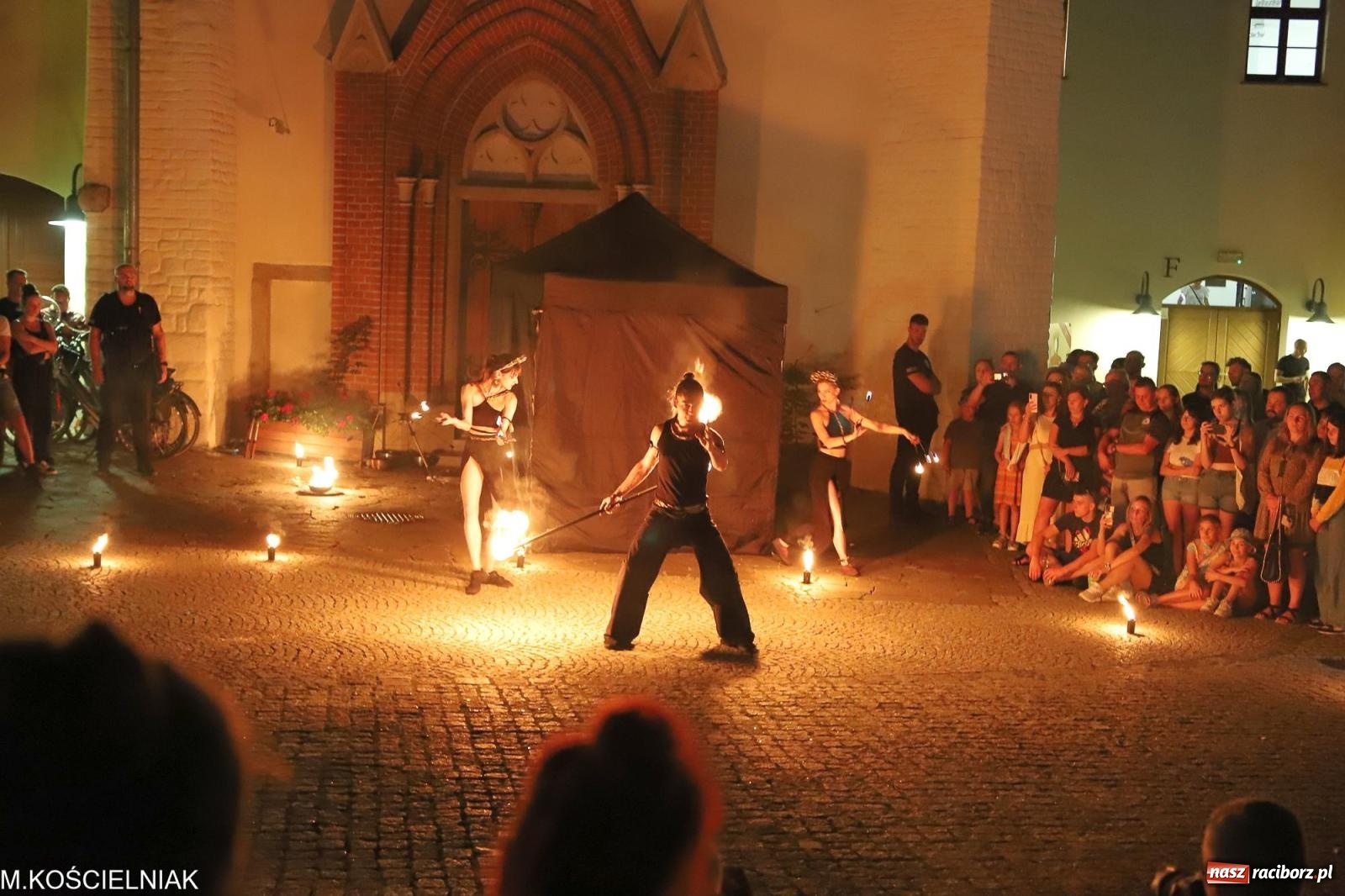 Zdjęcie w galerii na portalu naszraciborz.pl: Koncertowa sobota w Raciborzu - Jabłonki Swawole i Memoriał [FOTO] wiadomości z regionu