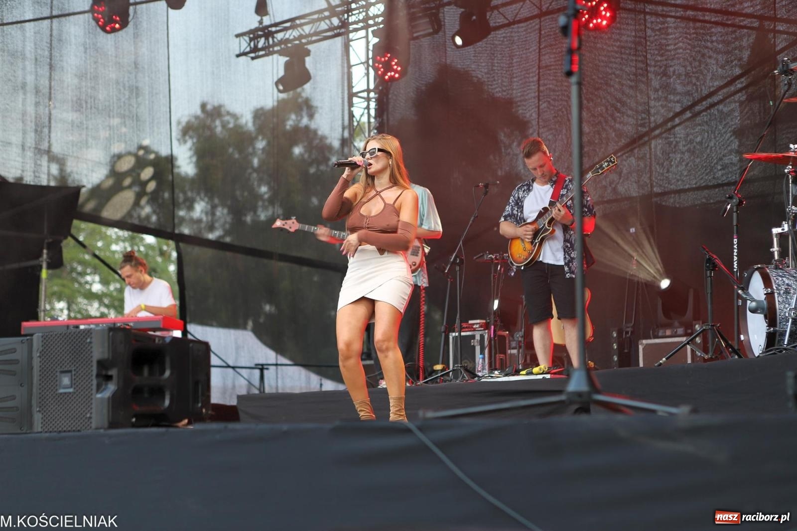 Zdjęcie w galerii na portalu naszraciborz.pl: Koncertowa sobota w Raciborzu - Jabłonki Swawole i Memoriał [FOTO] wiadomości z regionu