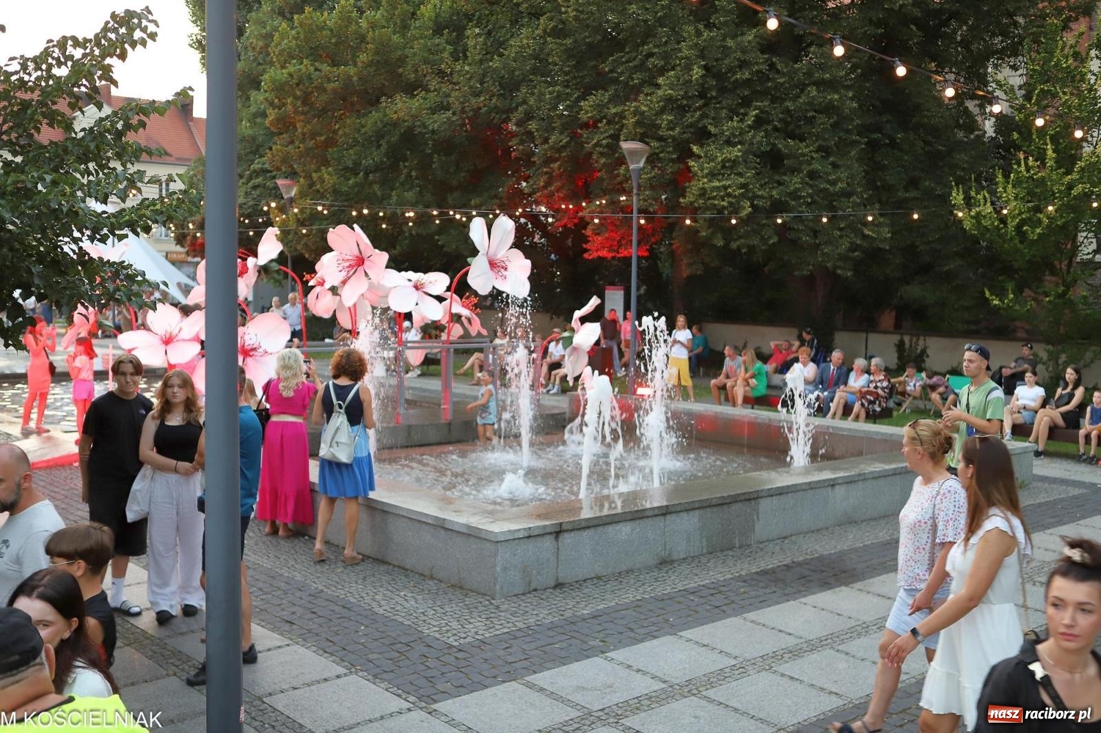 Zdjęcie w galerii na portalu naszraciborz.pl: Koncertowa sobota w Raciborzu - Jabłonki Swawole i Memoriał [FOTO] wiadomości z regionu