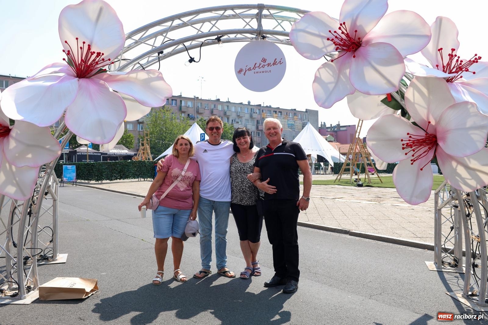 Zdjęcie w galerii na portalu naszraciborz.pl: Fajne miasto, fajna impreza, fajni ludzie. Raciborzanie swawolą [WIDEO] wiadomości z regionu