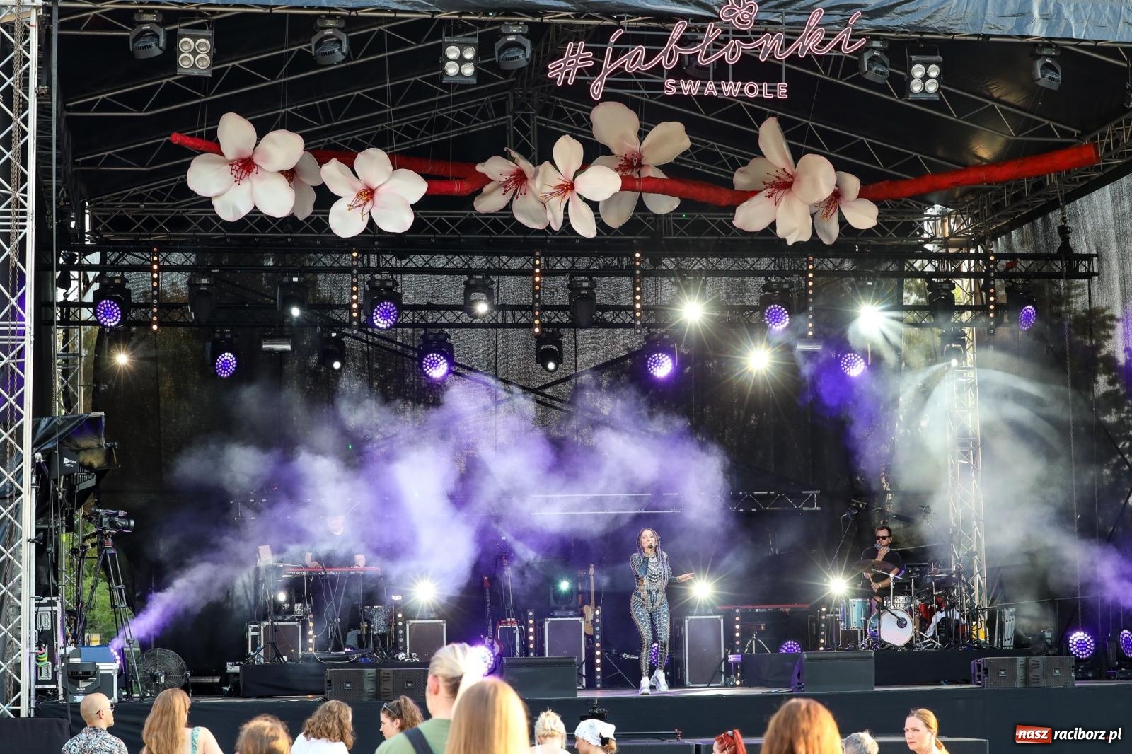 Zdjęcie w galerii na portalu naszraciborz.pl: Fajne miasto, fajna impreza, fajni ludzie. Raciborzanie swawolą [WIDEO] wiadomości z regionu