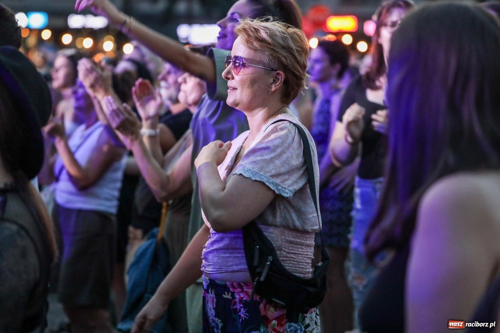 Zdjęcie w galerii na portalu naszraciborz.pl: Fajne miasto, fajna impreza, fajni ludzie. Raciborzanie swawolą [WIDEO] wiadomości z regionu