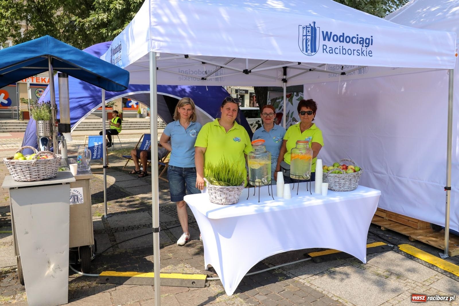 Zdjęcie w galerii na portalu naszraciborz.pl: Fajne miasto, fajna impreza, fajni ludzie. Raciborzanie swawolą [WIDEO] wiadomości z regionu