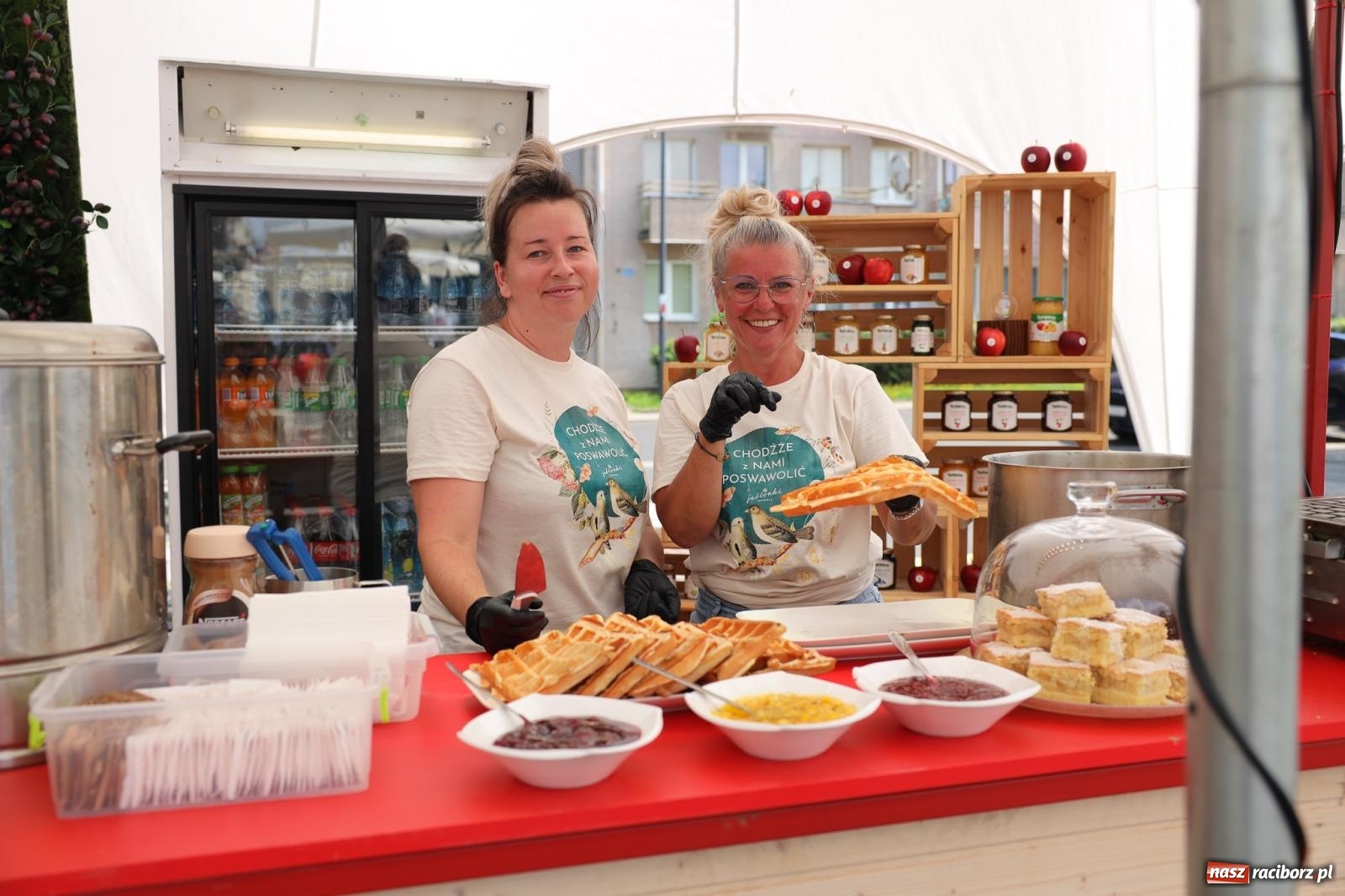 Zdjęcie w galerii na portalu naszraciborz.pl: Fajne miasto, fajna impreza, fajni ludzie. Raciborzanie swawolą [WIDEO] wiadomości z regionu