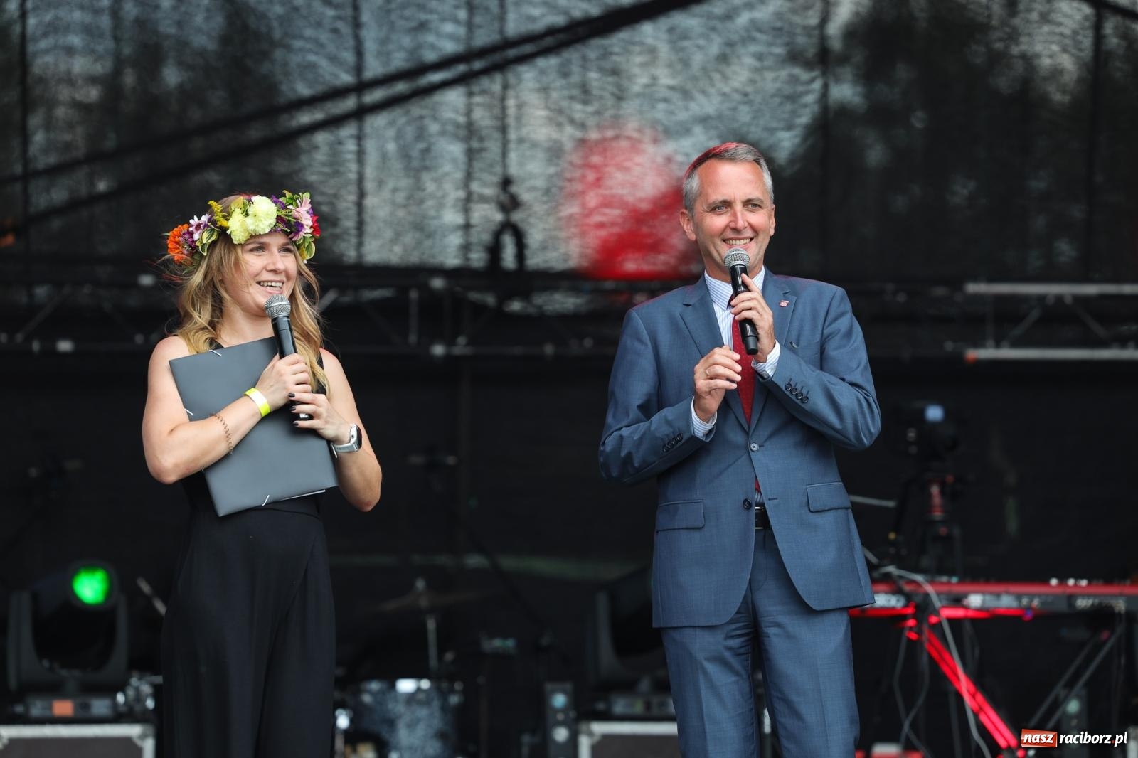 Zdjęcie w galerii na portalu naszraciborz.pl: Fajne miasto, fajna impreza, fajni ludzie. Raciborzanie swawolą [WIDEO] wiadomości z regionu