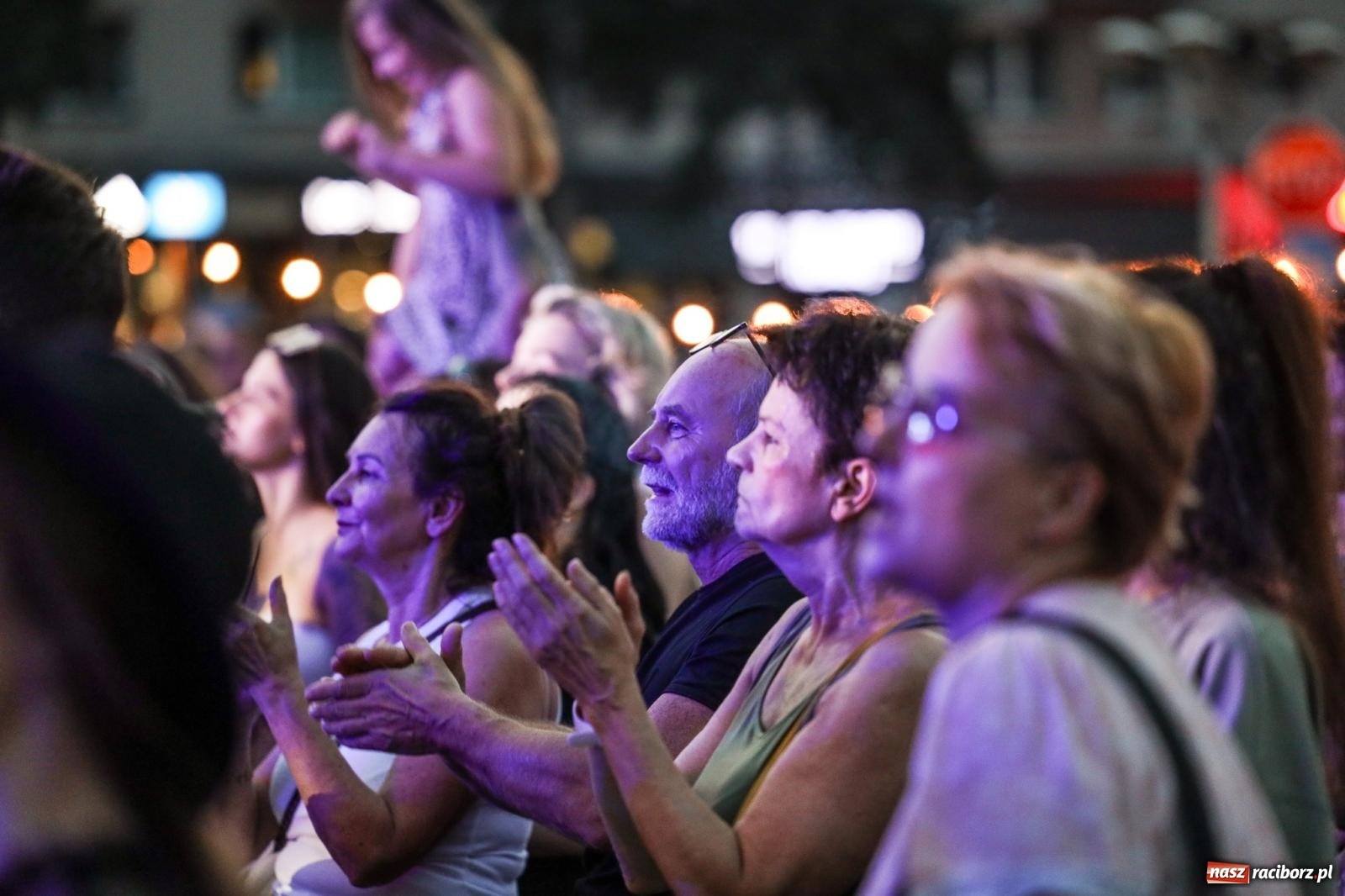 Zdjęcie w galerii na portalu naszraciborz.pl: Fajne miasto, fajna impreza, fajni ludzie. Raciborzanie swawolą [WIDEO] wiadomości z regionu