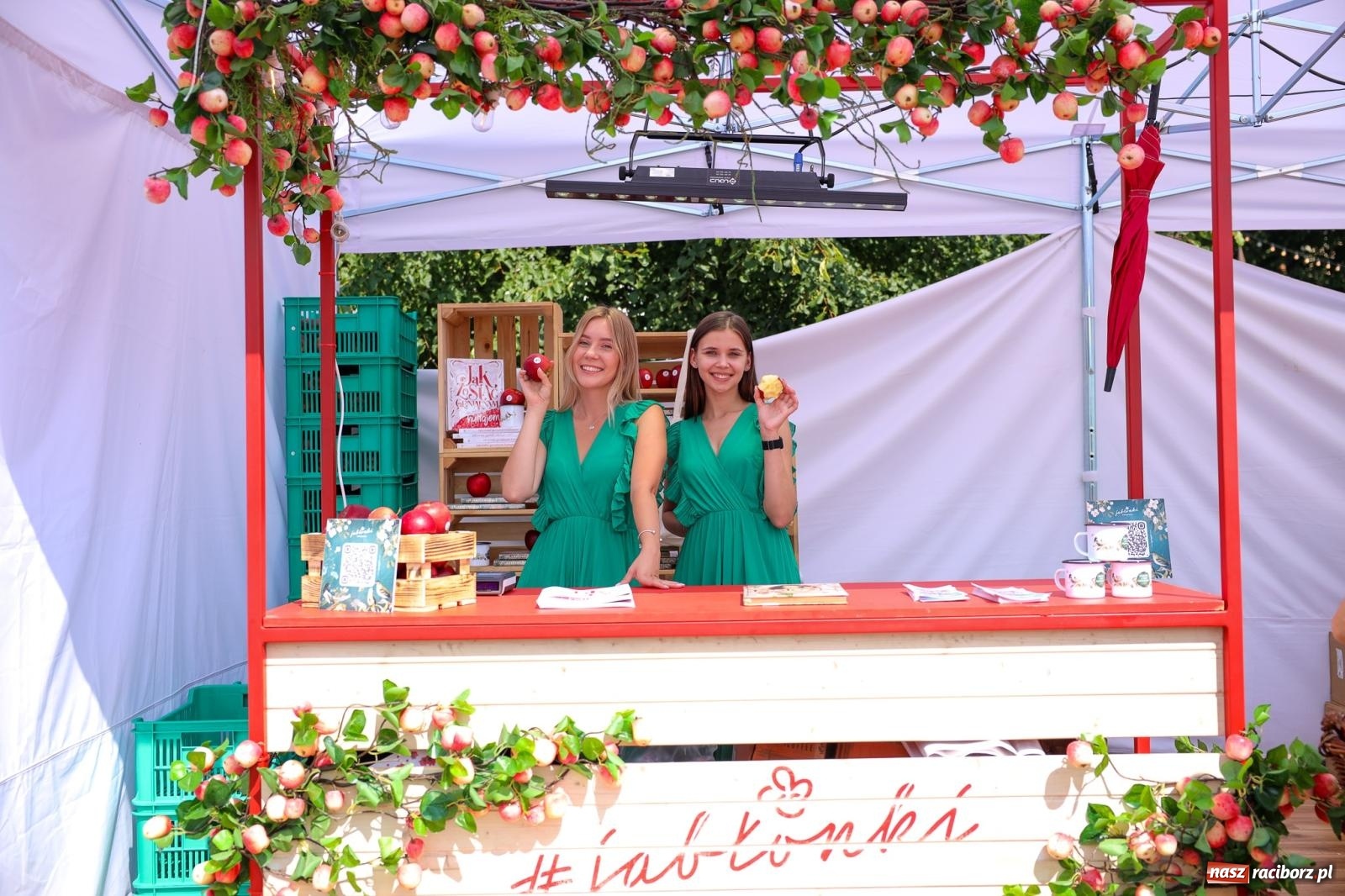 Zdjęcie w galerii na portalu naszraciborz.pl: Fajne miasto, fajna impreza, fajni ludzie. Raciborzanie swawolą [WIDEO] wiadomości z regionu