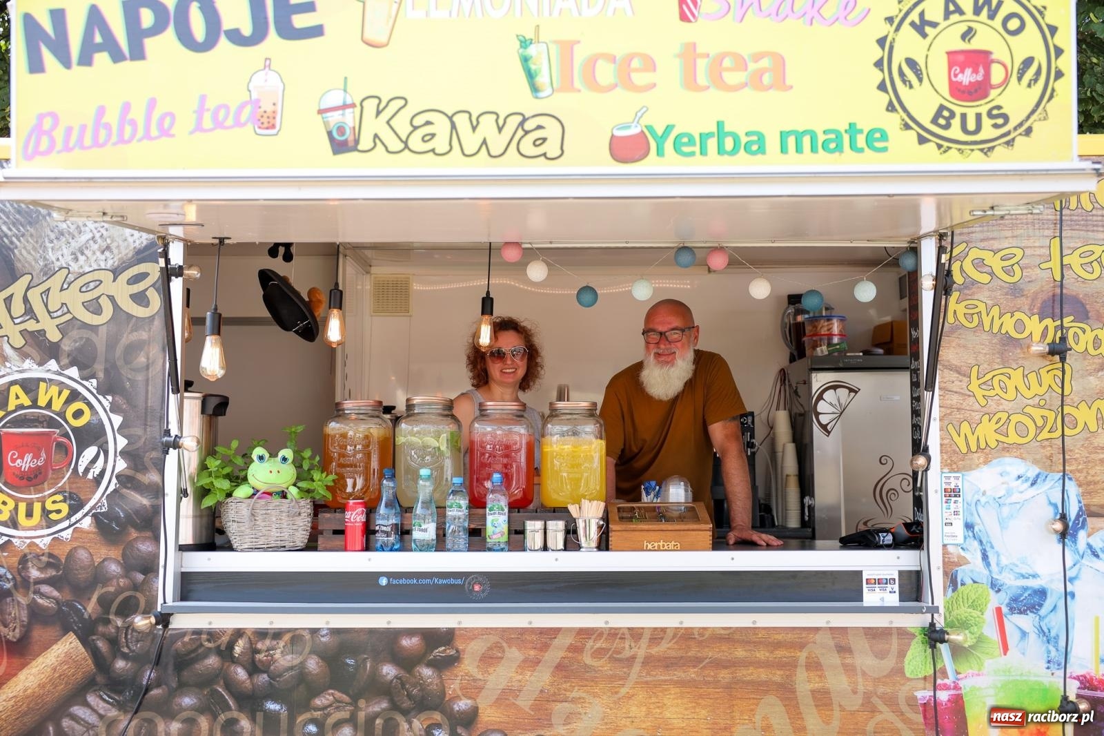 Zdjęcie w galerii na portalu naszraciborz.pl: Fajne miasto, fajna impreza, fajni ludzie. Raciborzanie swawolą [WIDEO] wiadomości z regionu