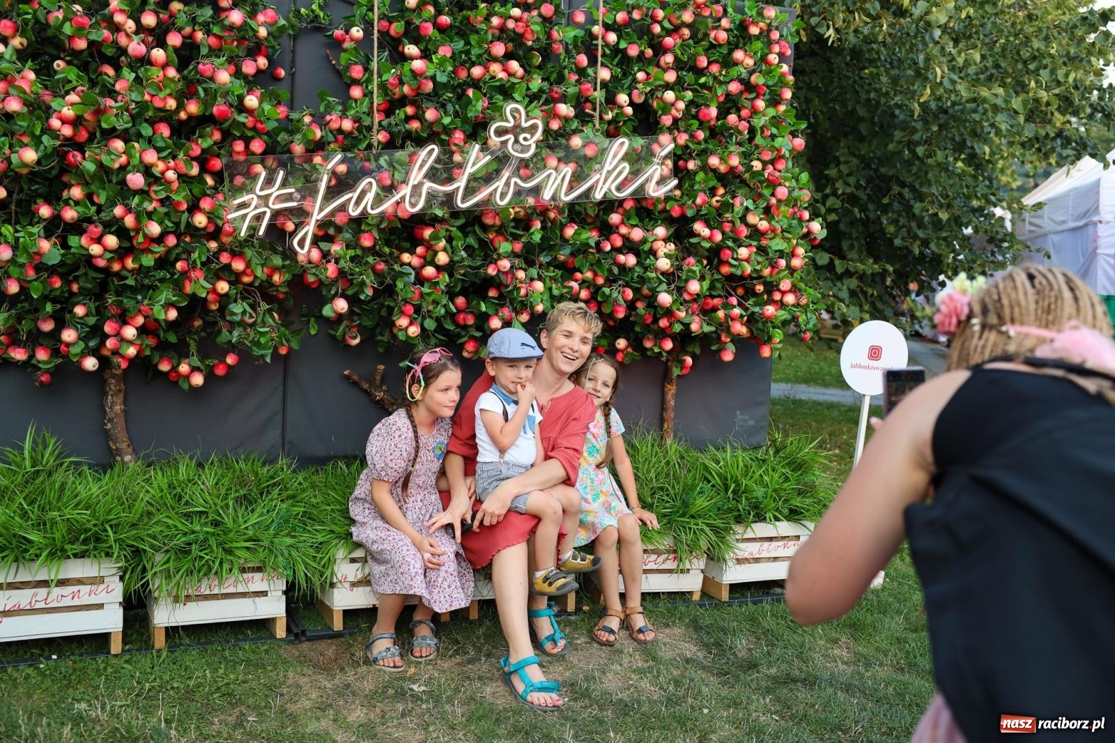 Zdjęcie w galerii na portalu naszraciborz.pl: Fajne miasto, fajna impreza, fajni ludzie. Raciborzanie swawolą [WIDEO] wiadomości z regionu