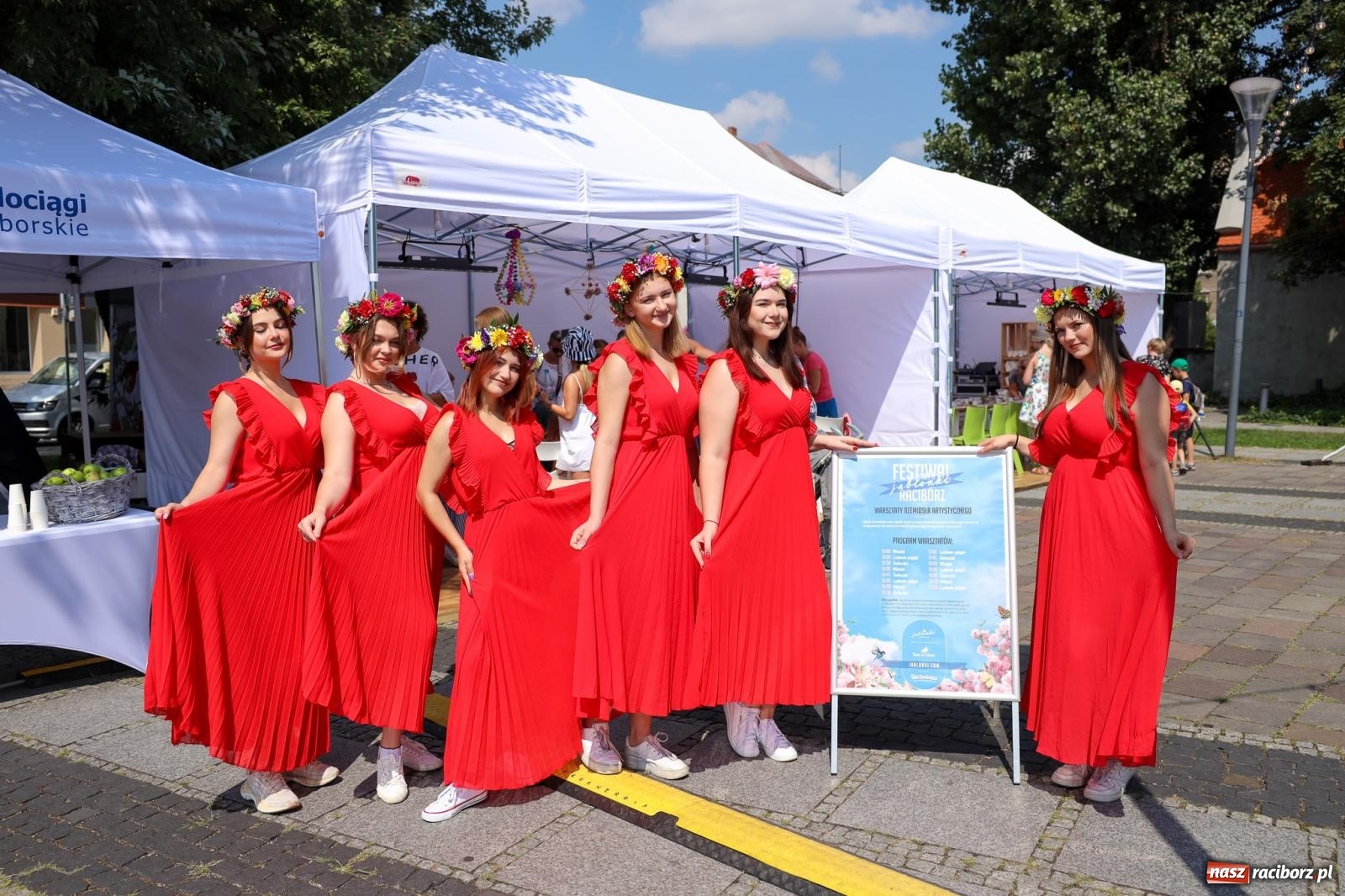 Zdjęcie w galerii na portalu naszraciborz.pl: Fajne miasto, fajna impreza, fajni ludzie. Raciborzanie swawolą [WIDEO] wiadomości z regionu