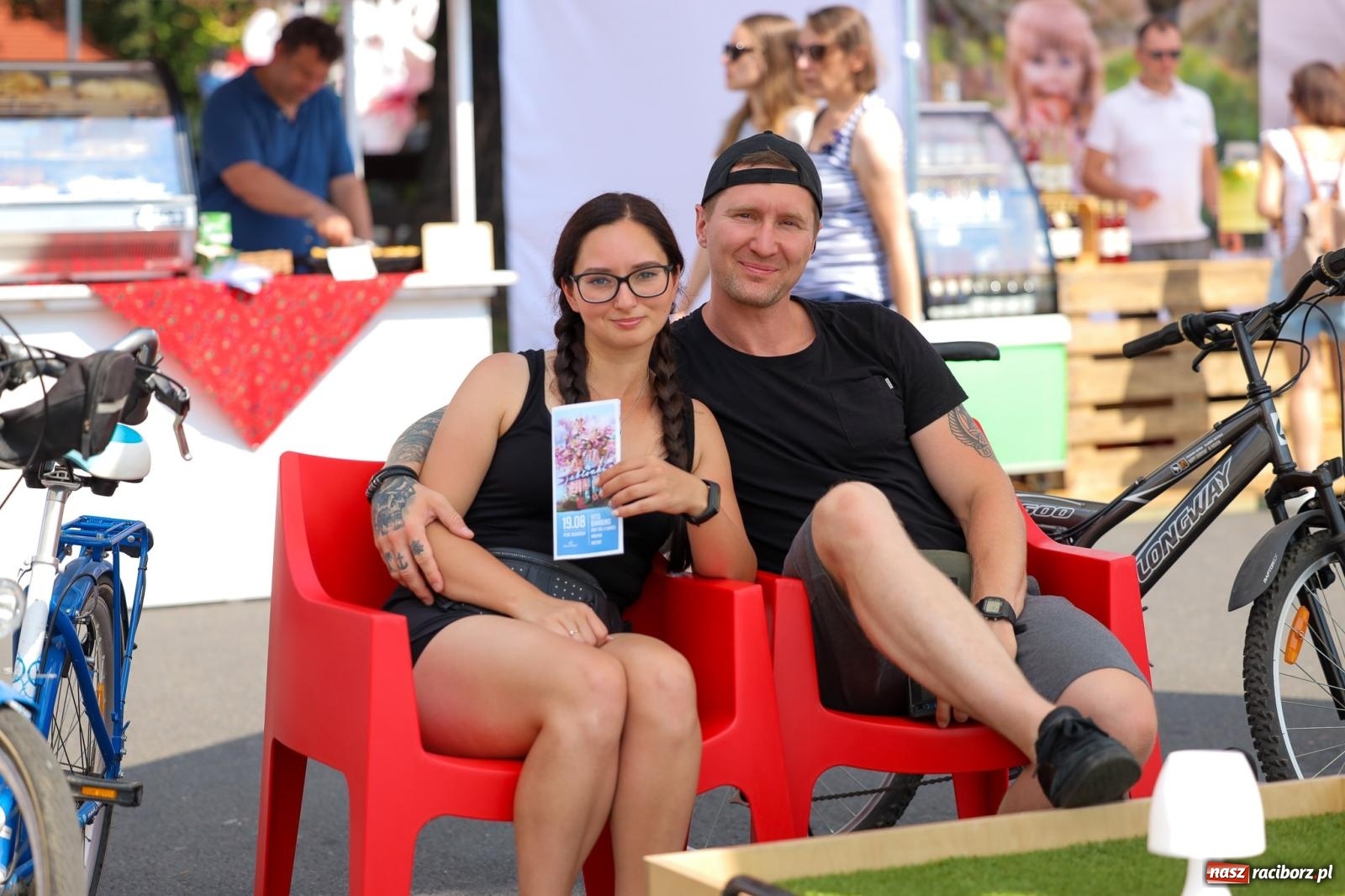 Zdjęcie w galerii na portalu naszraciborz.pl: Fajne miasto, fajna impreza, fajni ludzie. Raciborzanie swawolą [WIDEO] wiadomości z regionu