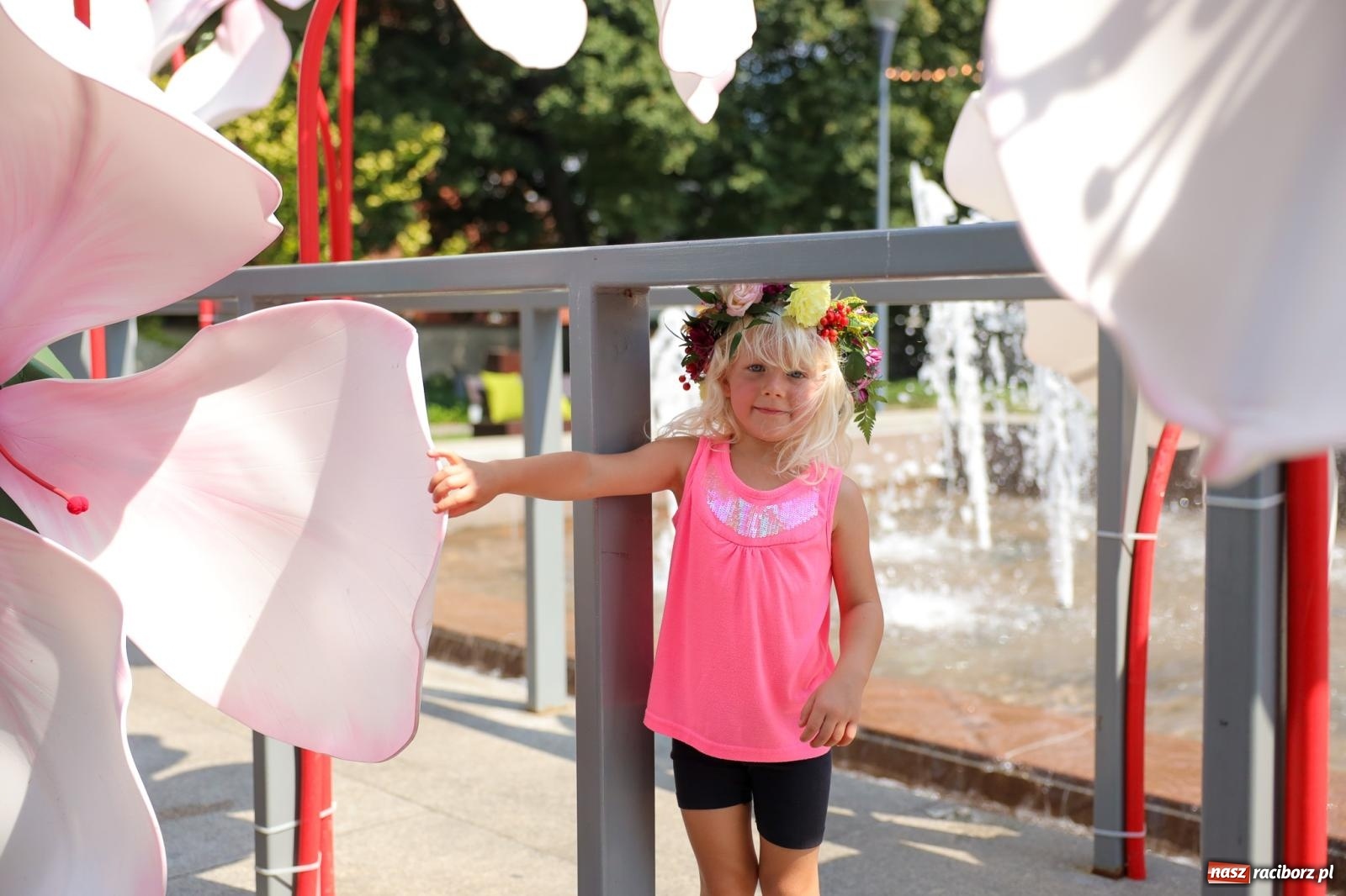 Zdjęcie w galerii na portalu naszraciborz.pl: Fajne miasto, fajna impreza, fajni ludzie. Raciborzanie swawolą [WIDEO] wiadomości z regionu