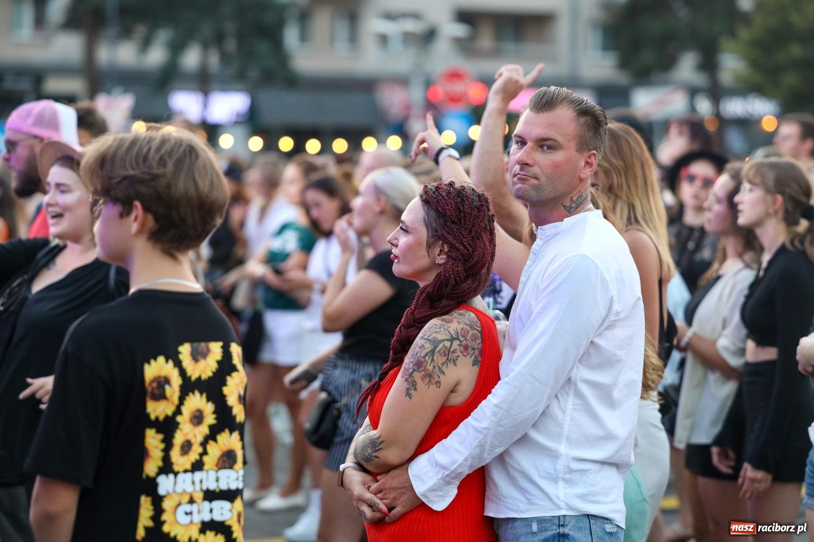 Zdjęcie w galerii na portalu naszraciborz.pl: Fajne miasto, fajna impreza, fajni ludzie. Raciborzanie swawolą [WIDEO] wiadomości z regionu