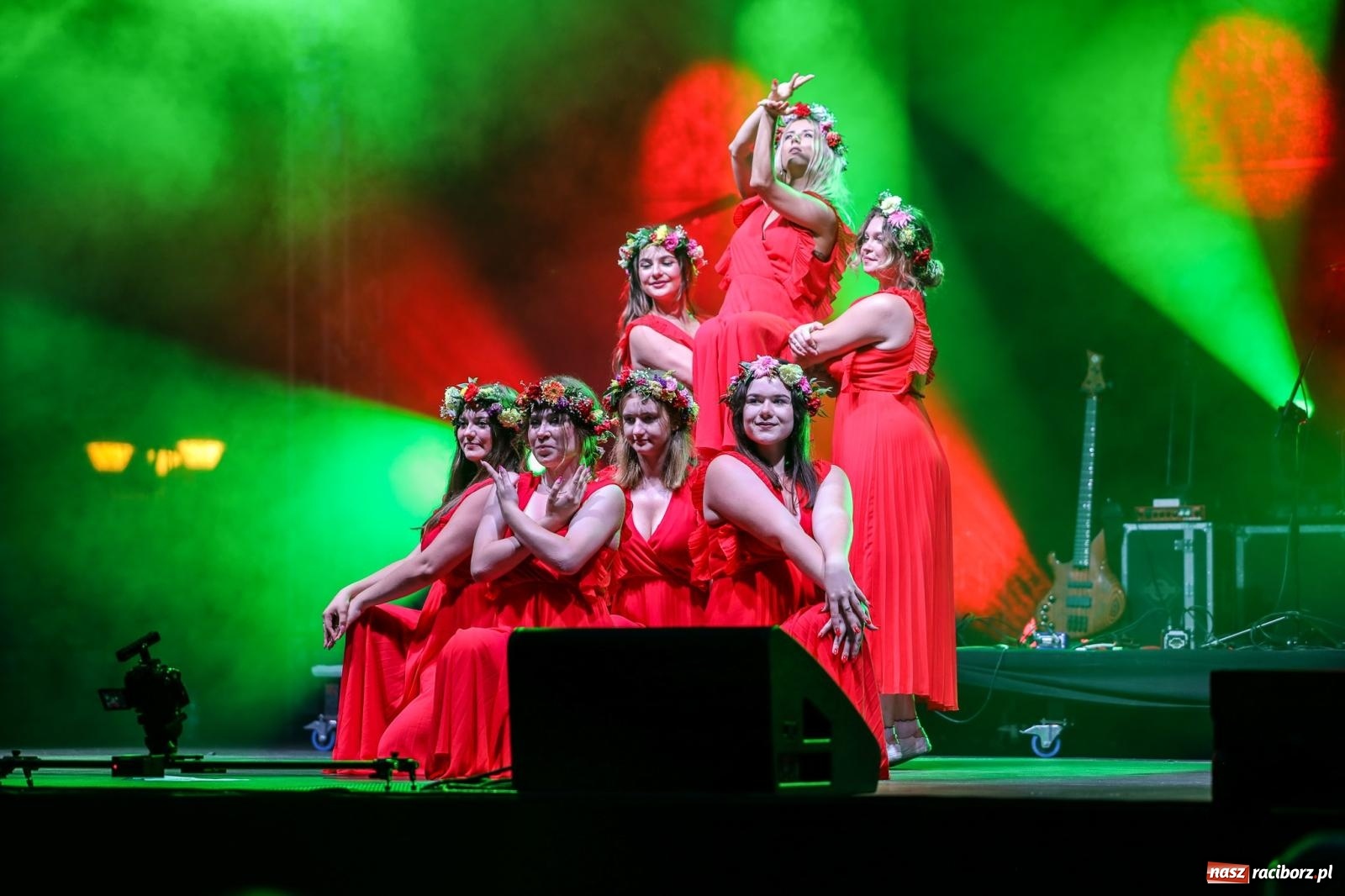 Zdjęcie w galerii na portalu naszraciborz.pl: Fajne miasto, fajna impreza, fajni ludzie. Raciborzanie swawolą [WIDEO] wiadomości z regionu