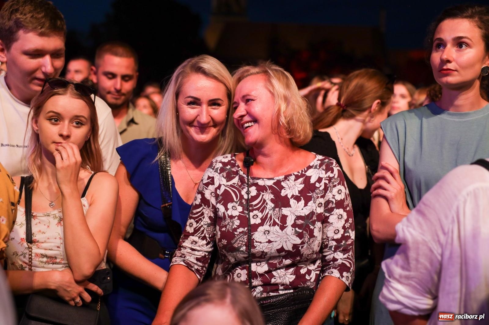 Zdjęcie w galerii na portalu naszraciborz.pl: Fajne miasto, fajna impreza, fajni ludzie. Raciborzanie swawolą [WIDEO] wiadomości z regionu