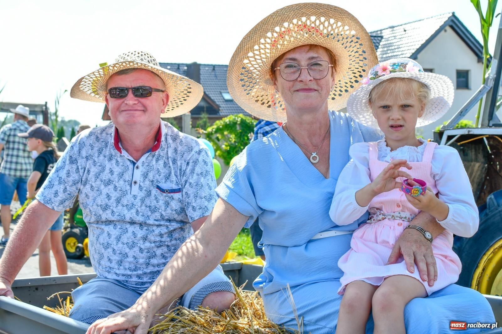 Zdjęcie w galerii na portalu naszraciborz.pl: Maków otworzył sezon dożynkowy w gminie Pietrowice Wielkie [FOTO i WIDEO] wiadomości z regionu