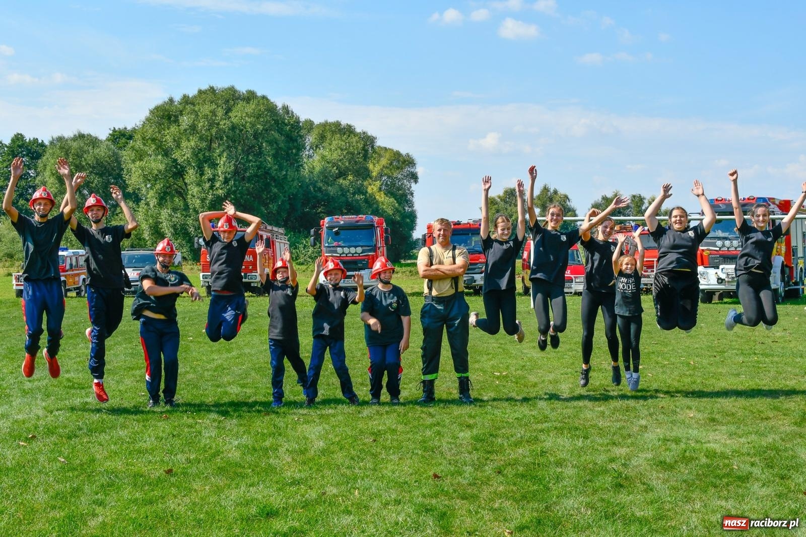Zdjęcie w galerii na portalu naszraciborz.pl: Młodzieżowe drużyny pożarnicze rywalizują w Bojanowie [FOTO i WIDEO] wiadomości z regionu