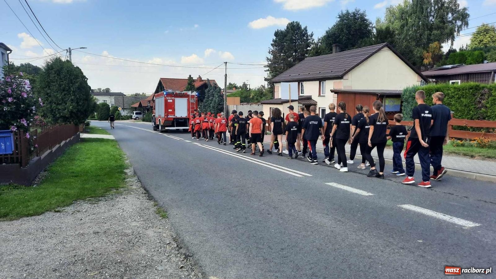Zdjęcie w galerii na portalu naszraciborz.pl: Młodzieżowe drużyny pożarnicze rywalizują w Bojanowie [FOTO i WIDEO] wiadomości z regionu