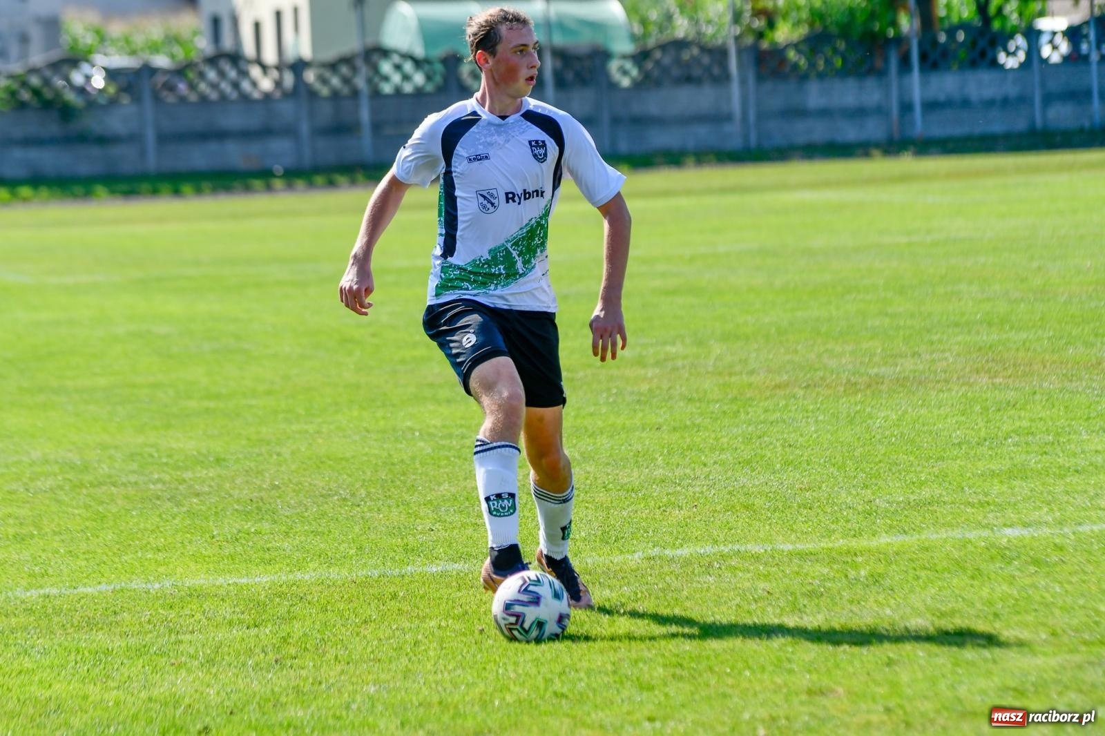 Zdjęcie w galerii na portalu naszraciborz.pl: Tworków i Rybnik podzieliły się punktami [FOTO i WIDEO] wiadomości z regionu