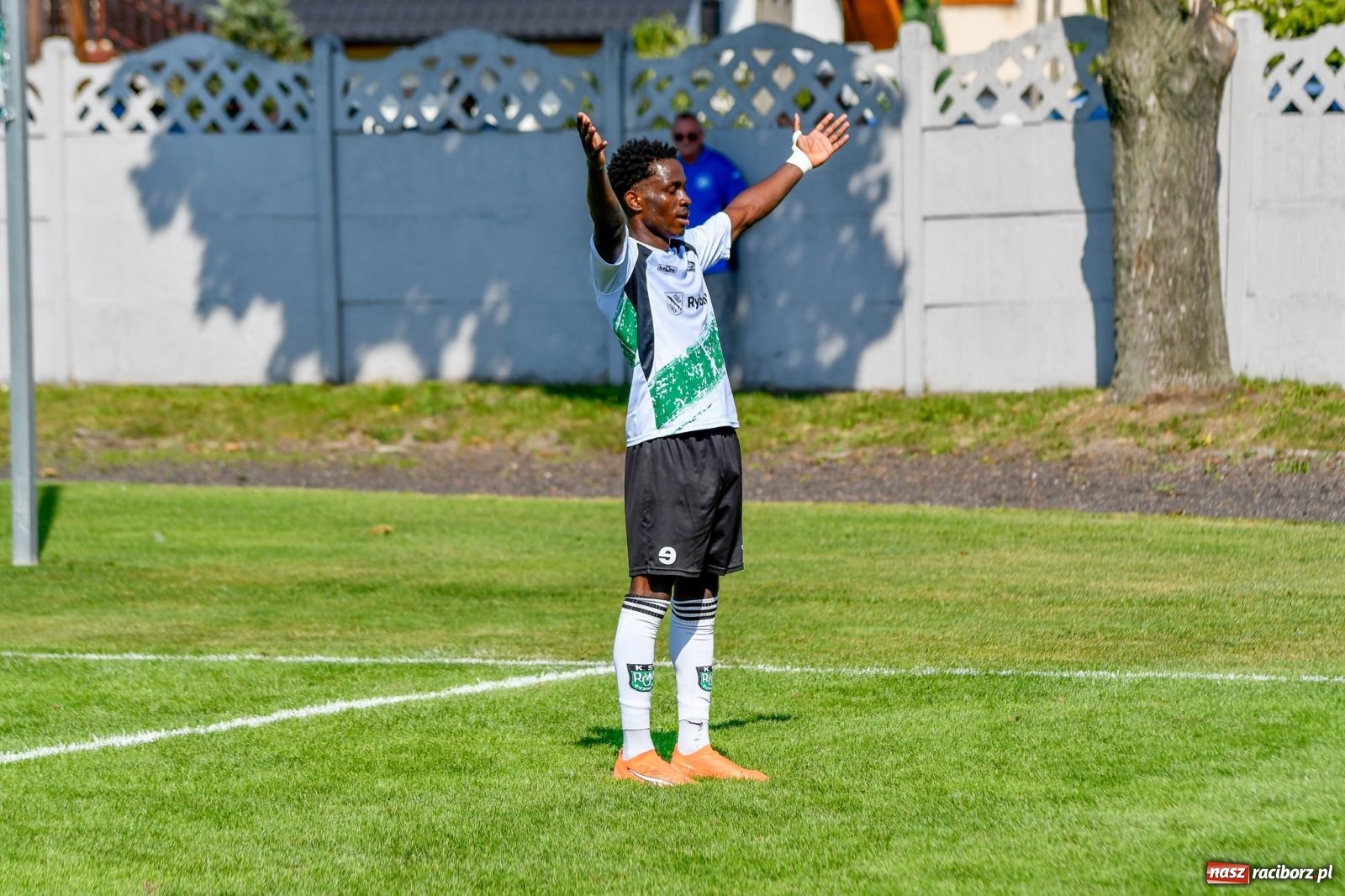 Zdjęcie w galerii na portalu naszraciborz.pl: Tworków i Rybnik podzieliły się punktami [FOTO i WIDEO] wiadomości z regionu