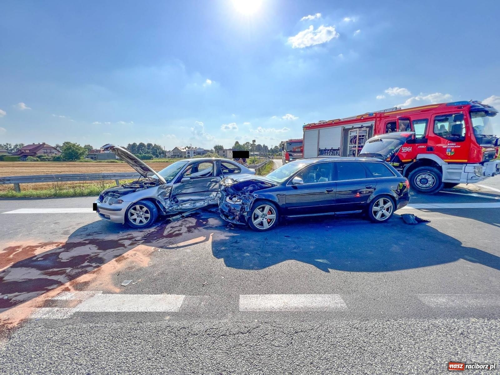 Zdjęcie w galerii na portalu naszraciborz.pl: Wypadek w Zabełkowie. Śmigłowiec LPR lądował po 12-latkę [FOTO] wiadomości z regionu