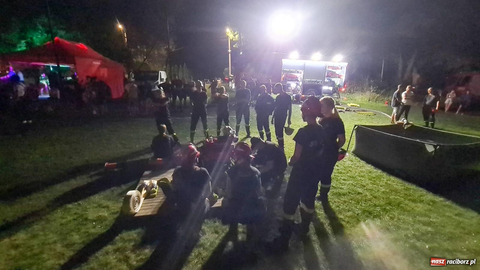 Zdjęcie w galerii na portalu naszraciborz.pl: Krzanowice najlepsze w nocnych zawodach w Bojanowie wiadomości z regionu