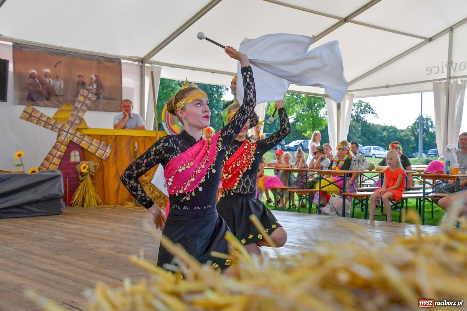 Zdjęcie w galerii na portalu naszraciborz.pl: Radosne i kolorowe święto plonów w Bolesławiu [FOTO i WIDEO] wiadomości z regionu